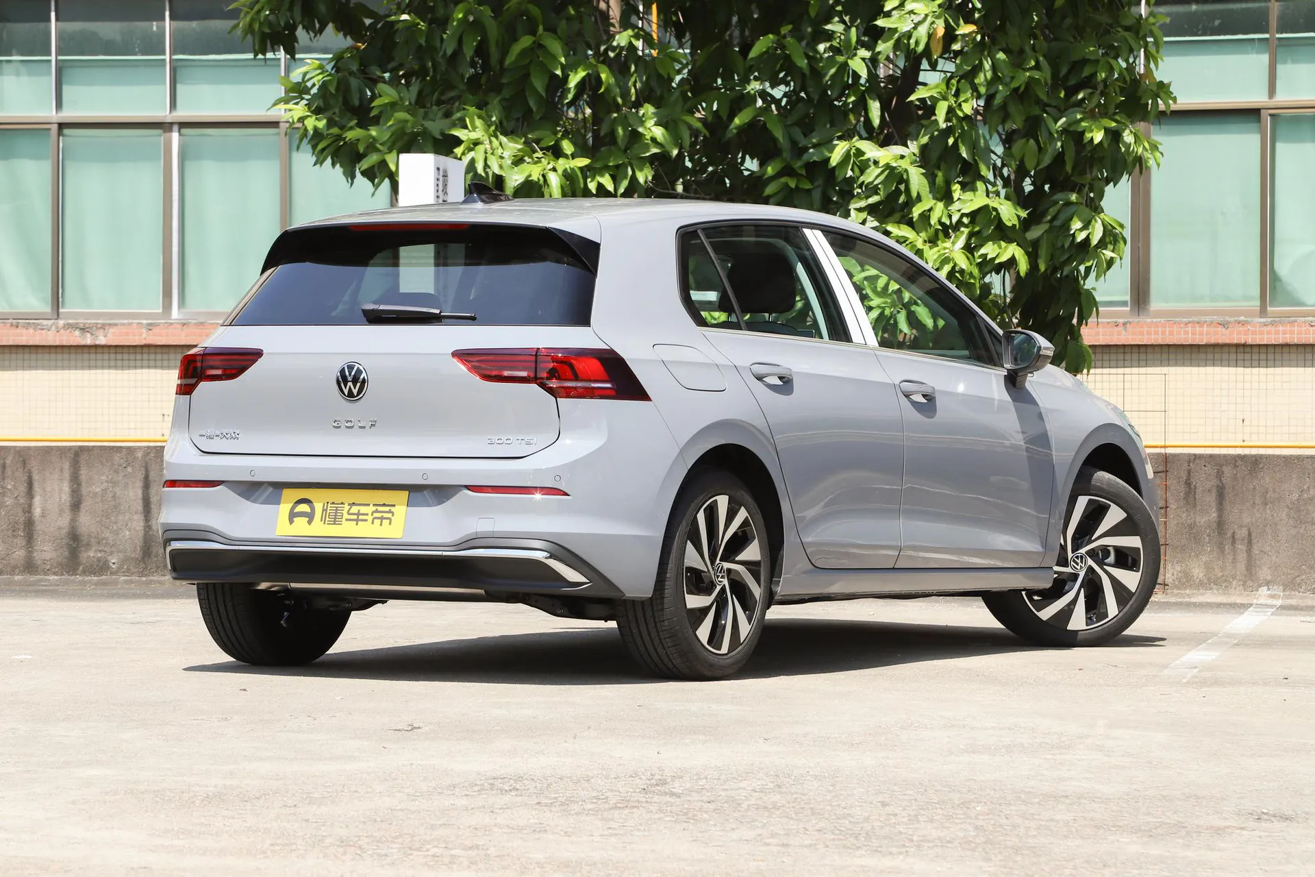  Golf 300 TSI Pro