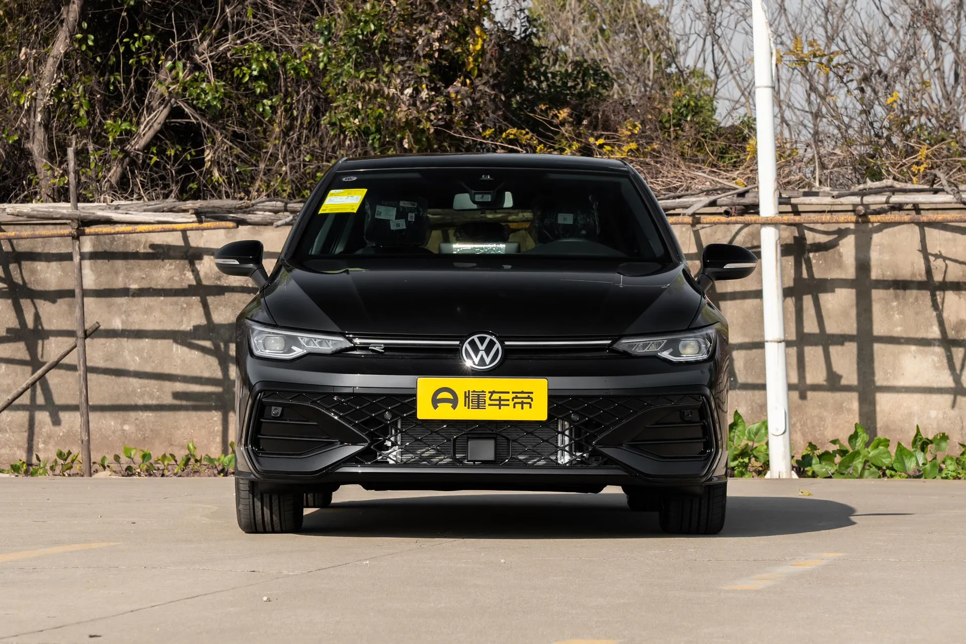  Golf 300 TSI R-Line