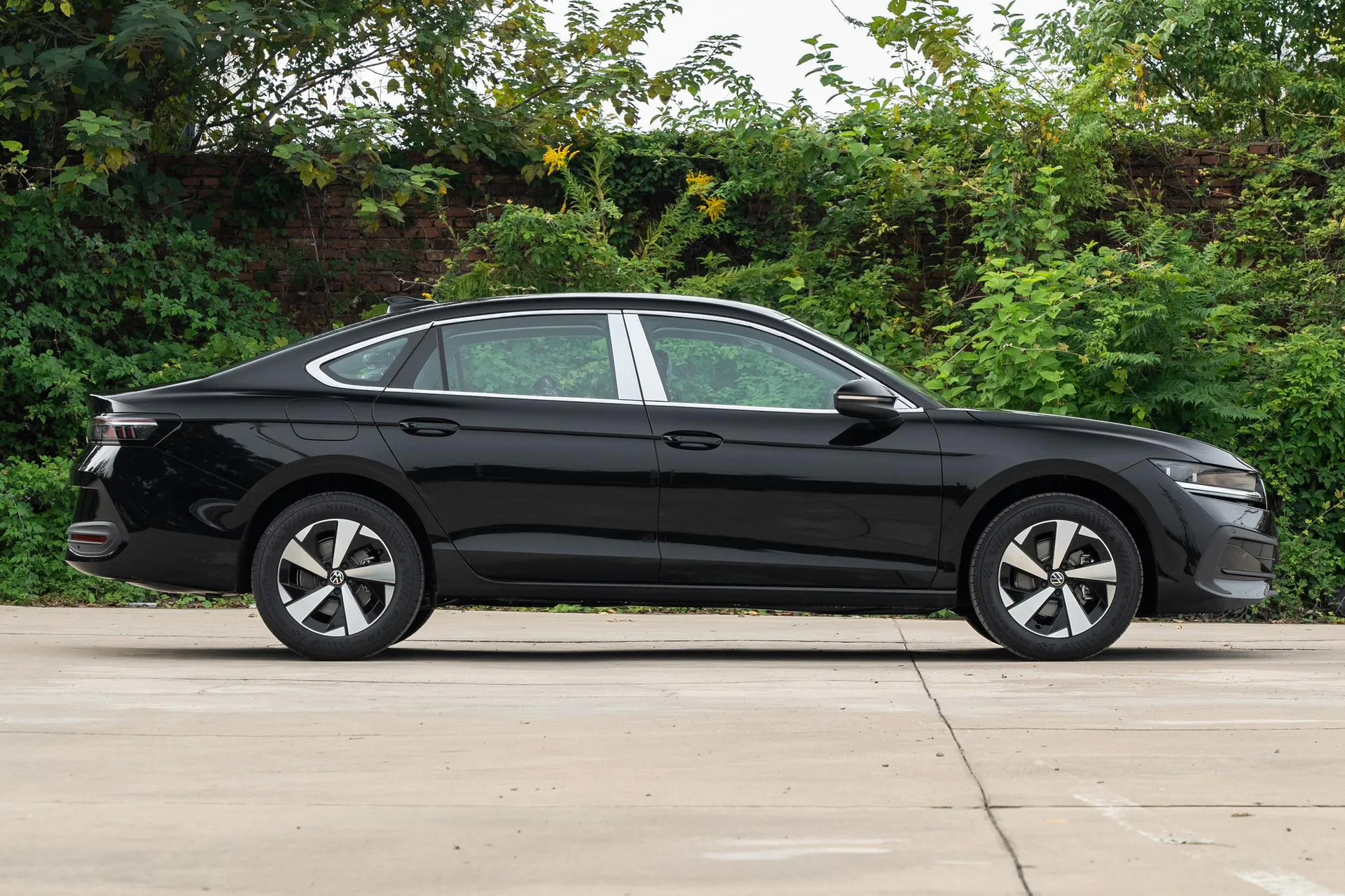 Magotan 300 TSI Prestige
