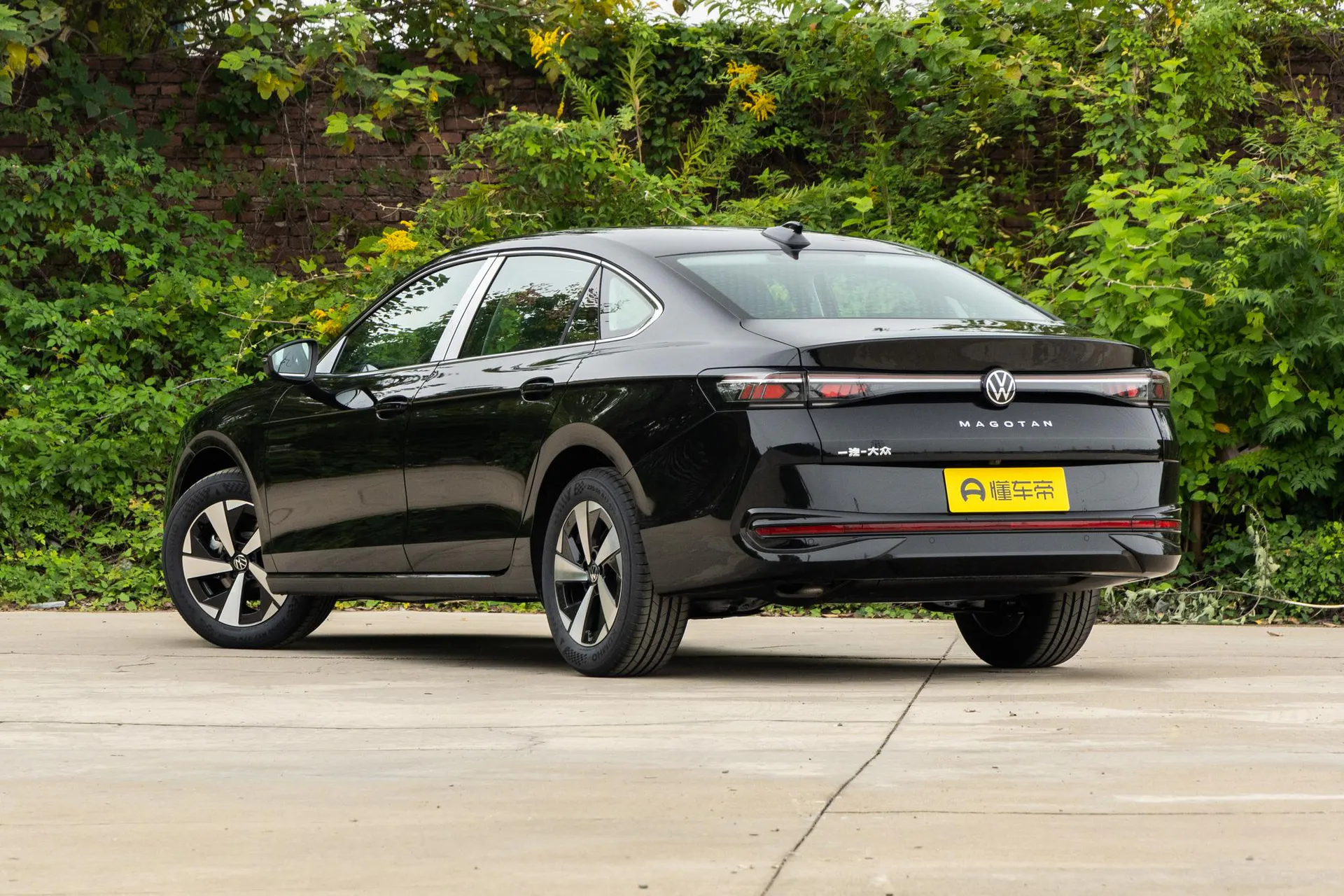  Magotan 300 TSI Prestige Xianyanbao