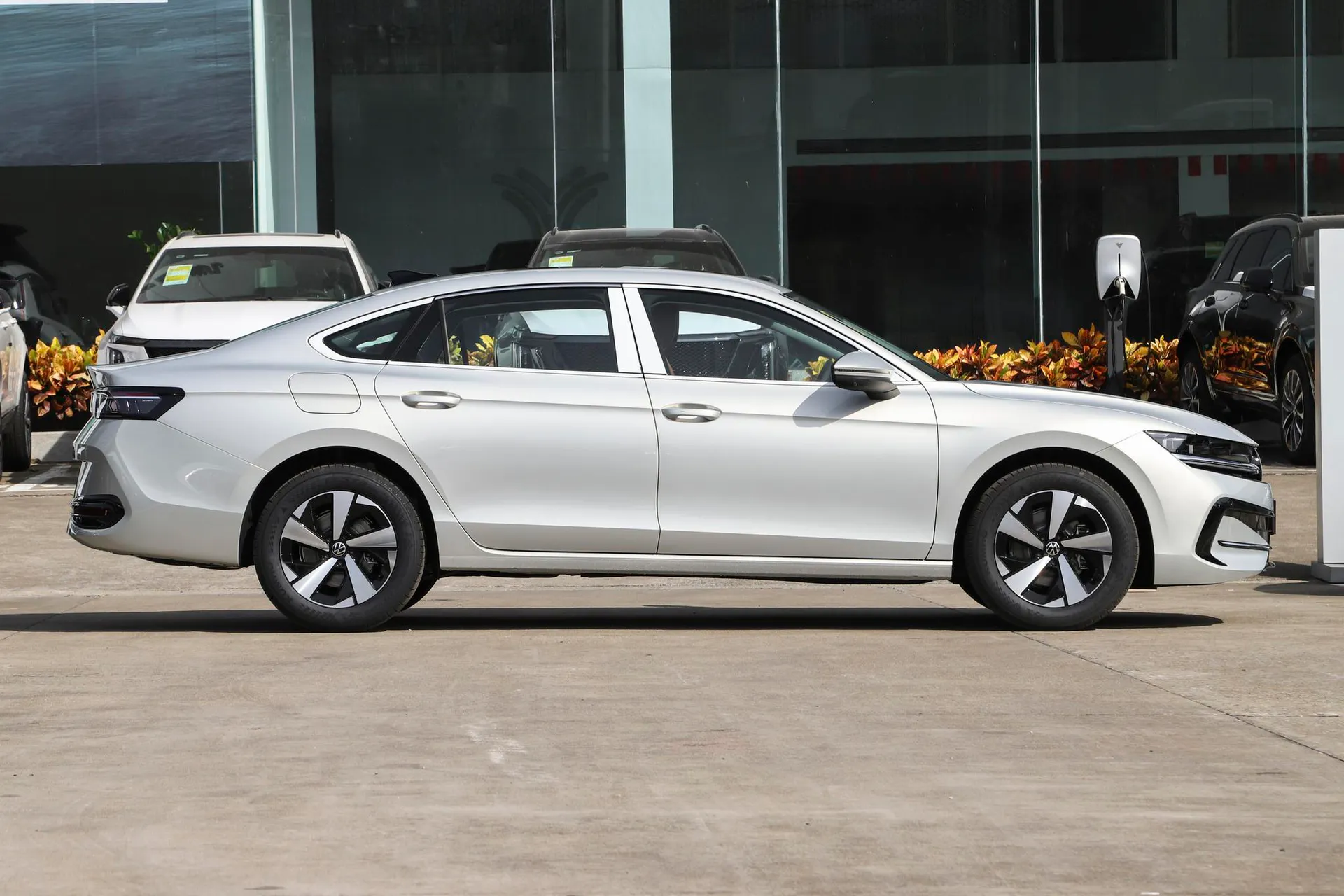  Magotan 300 TSI Prestige Xianyanbao