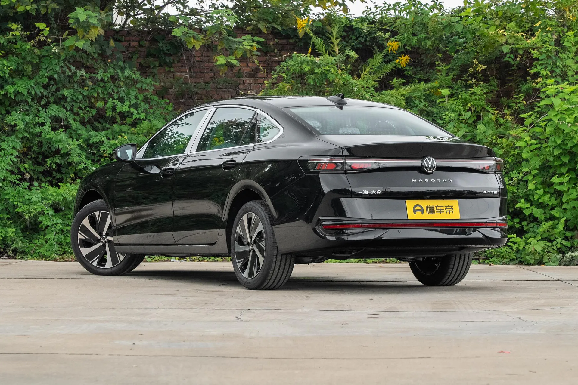  Magotan 380 TSI Premium