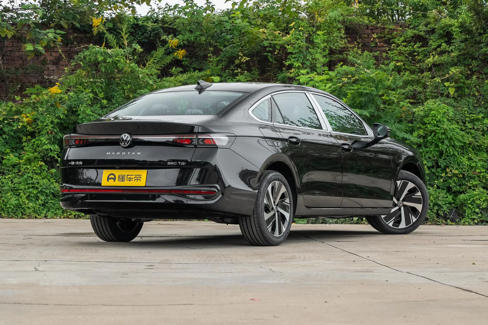  Magotan 380 TSI Premium