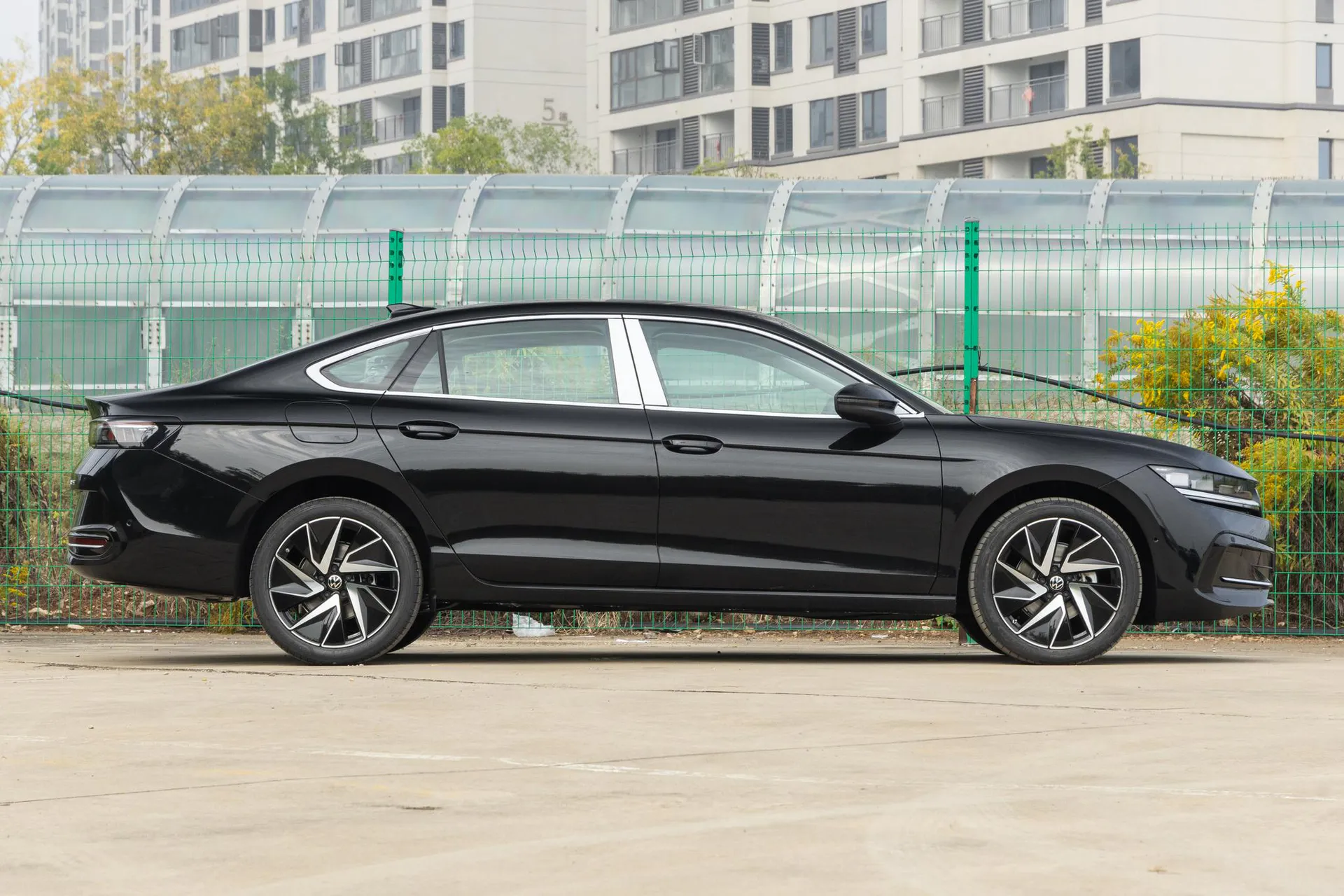  Magotan 380 TSI Premium Damai Package