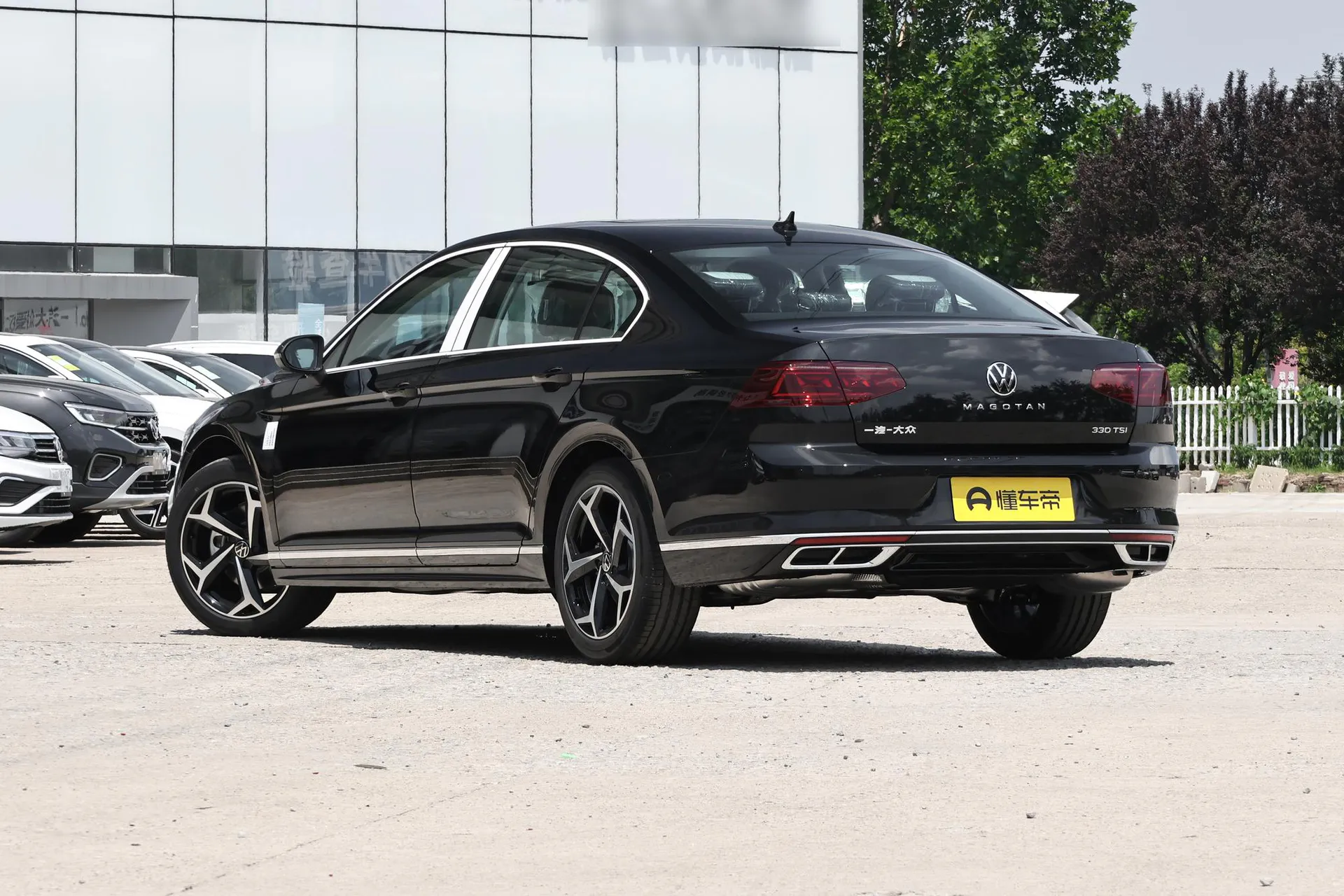  Magotan Facelift II 330 TSI DSG Luxury