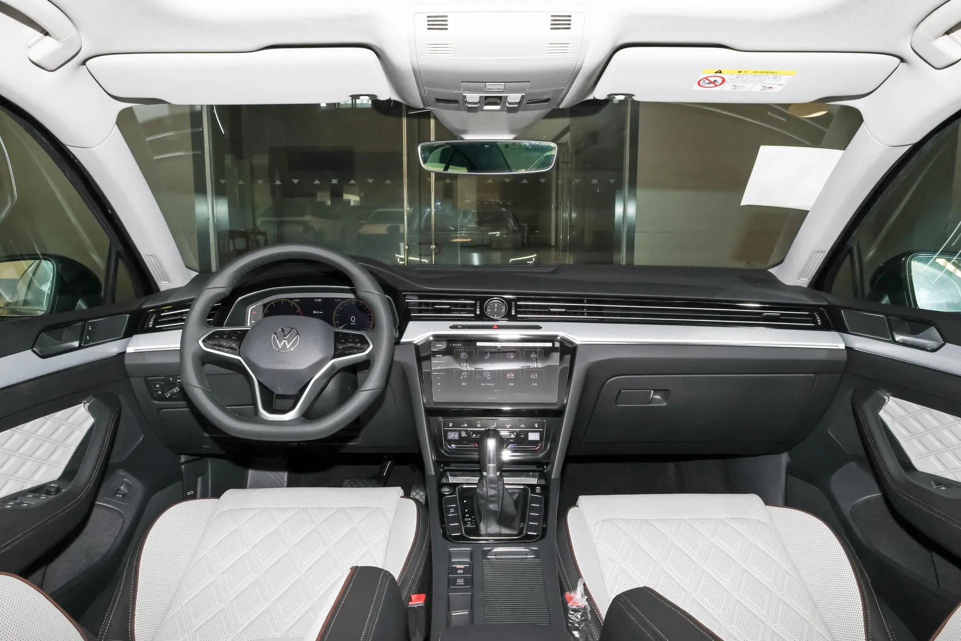  Magotan Facelift II 330 TSI DSG Luxury