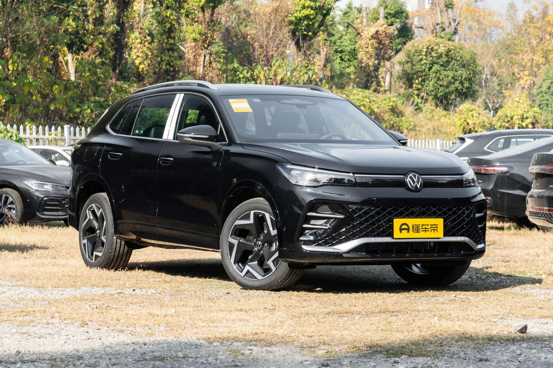  Tiguan L Pro 380 TSI FWD R-Line Pilot