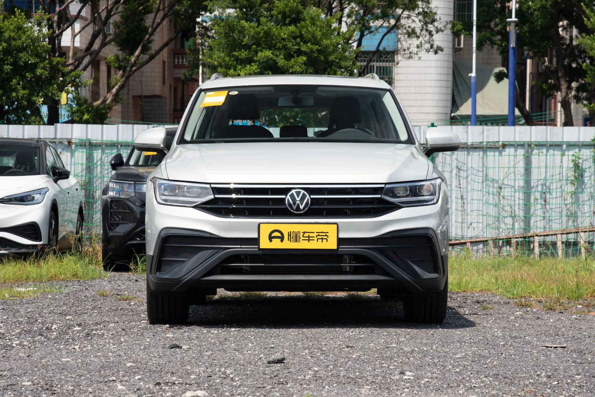  Tiguan L Outstanding 300 TSI FWD Dragon Teng