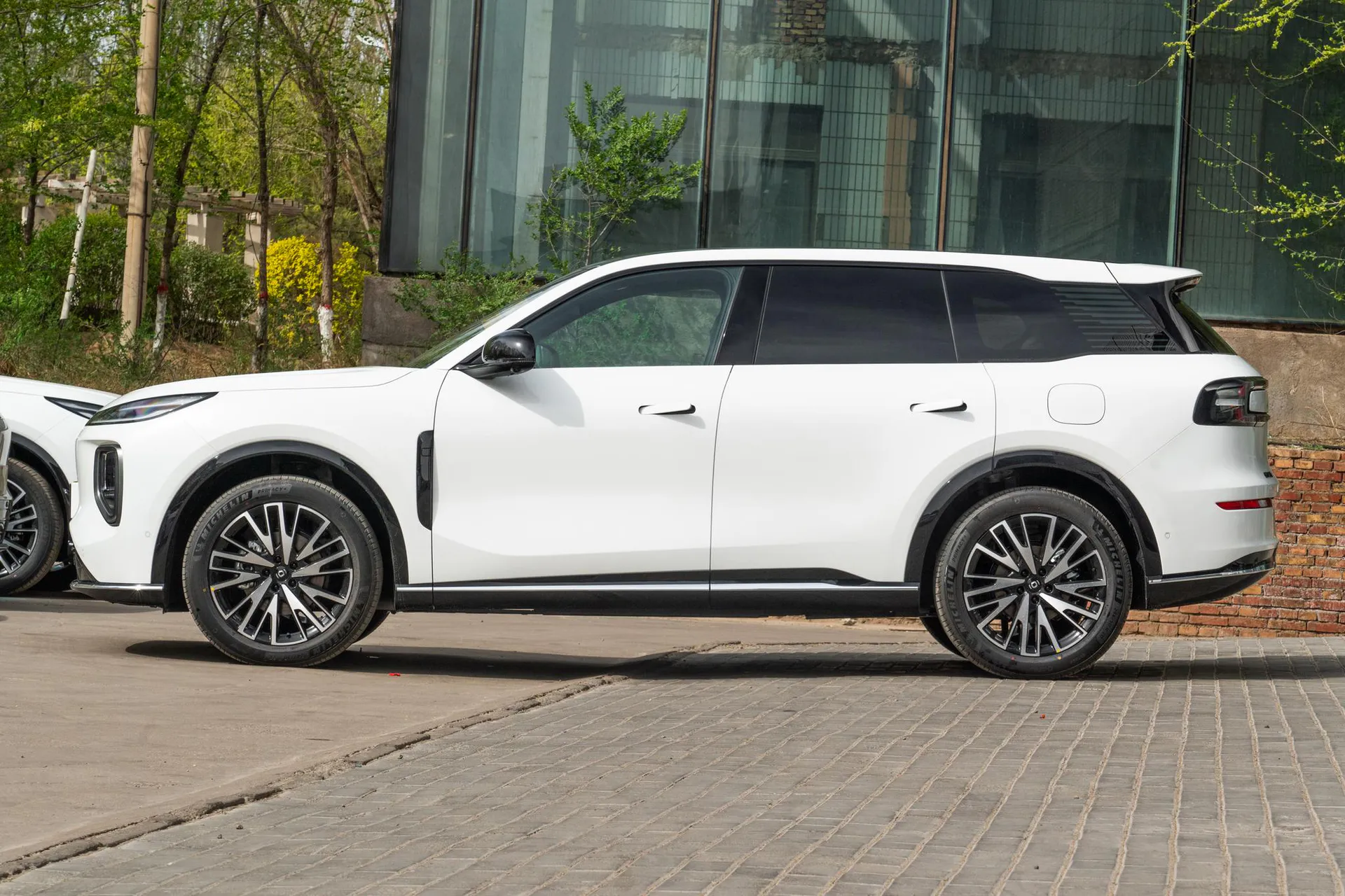  Q07 215 Flagship Plus