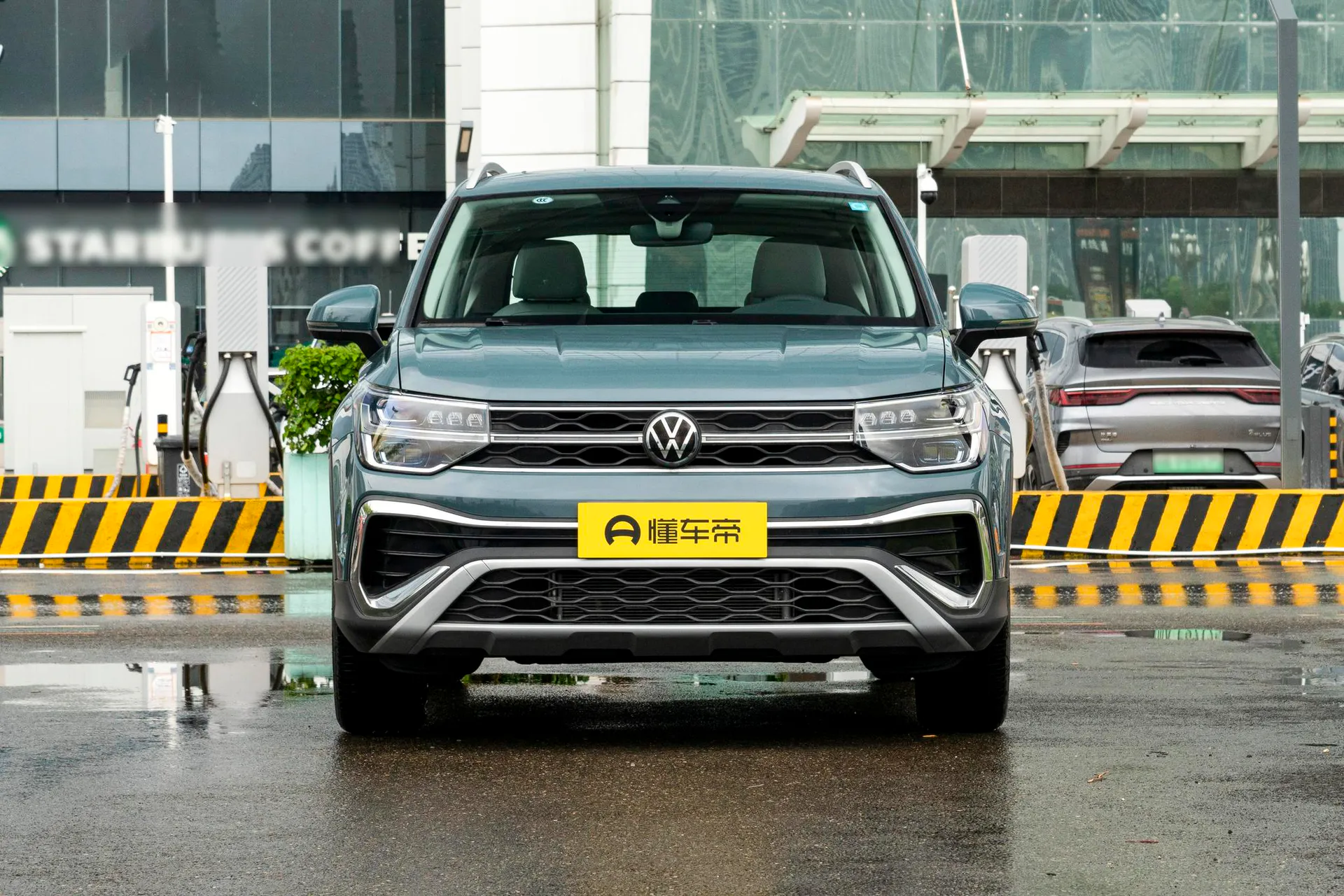  Tharu 300 TSI FWD Full Moon