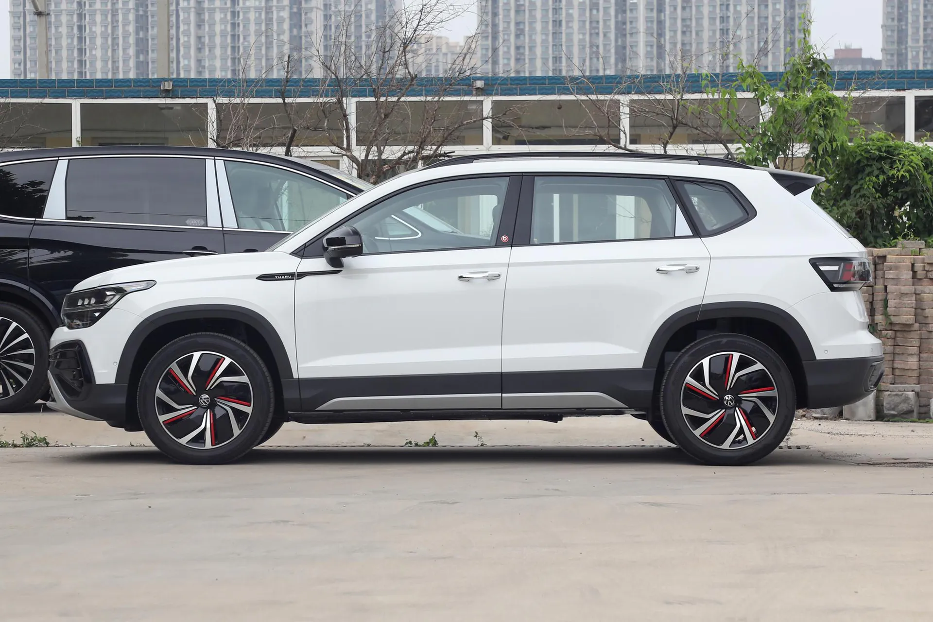  Tharu 300 TSI FWD Yuezun