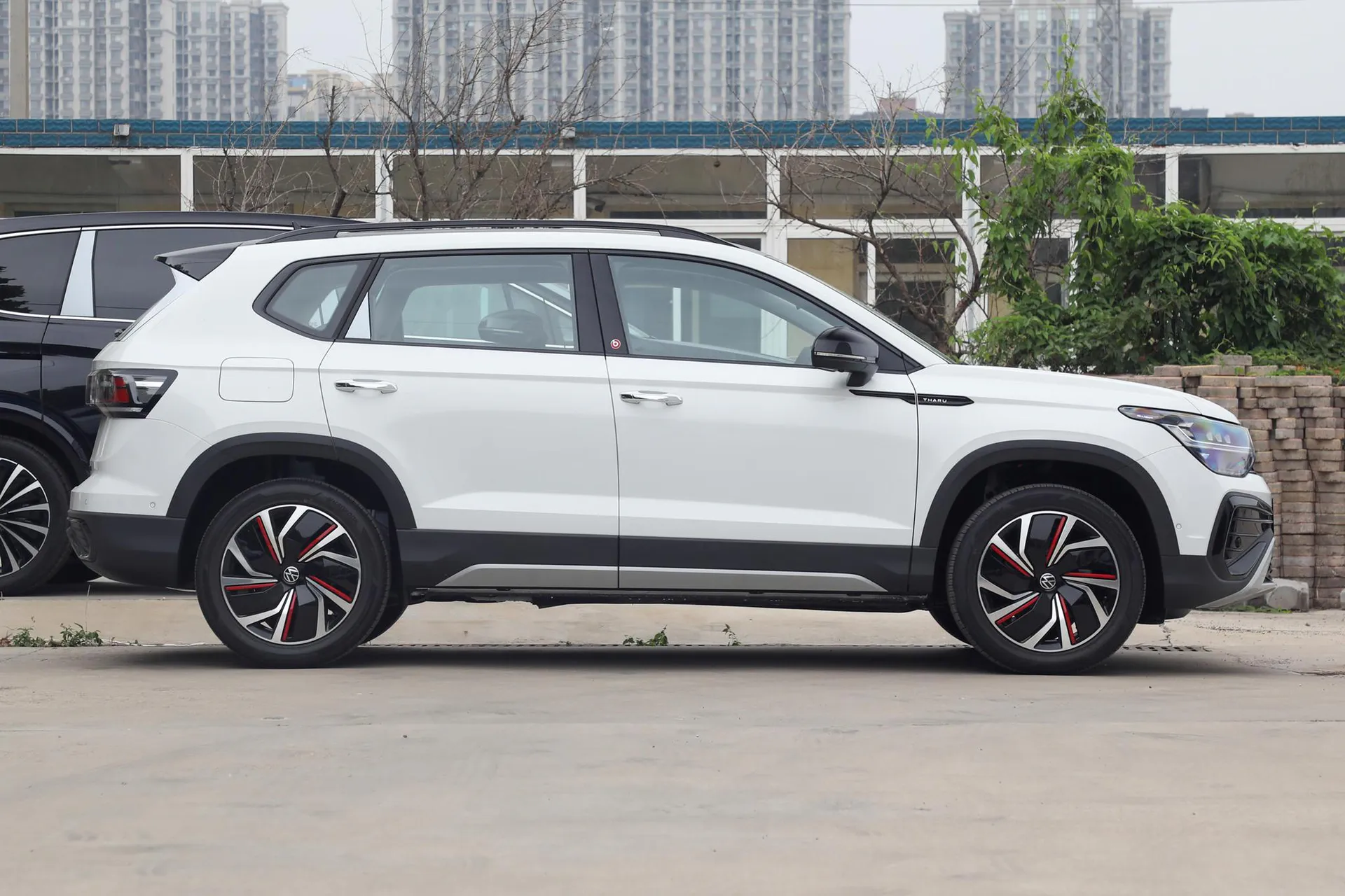  Tharu 300 TSI FWD Yuezun