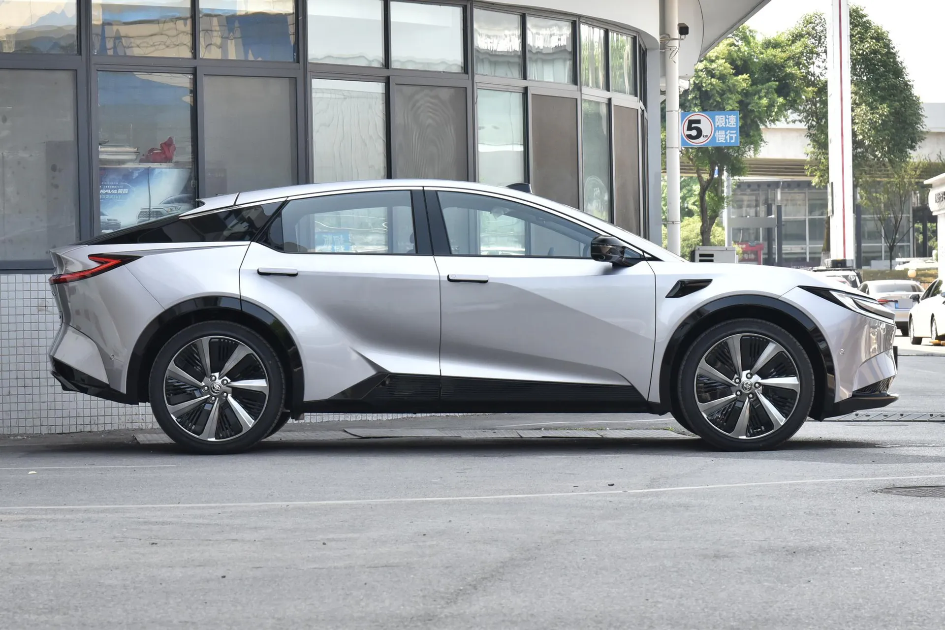  BZ5 550 PRO Smart Driving