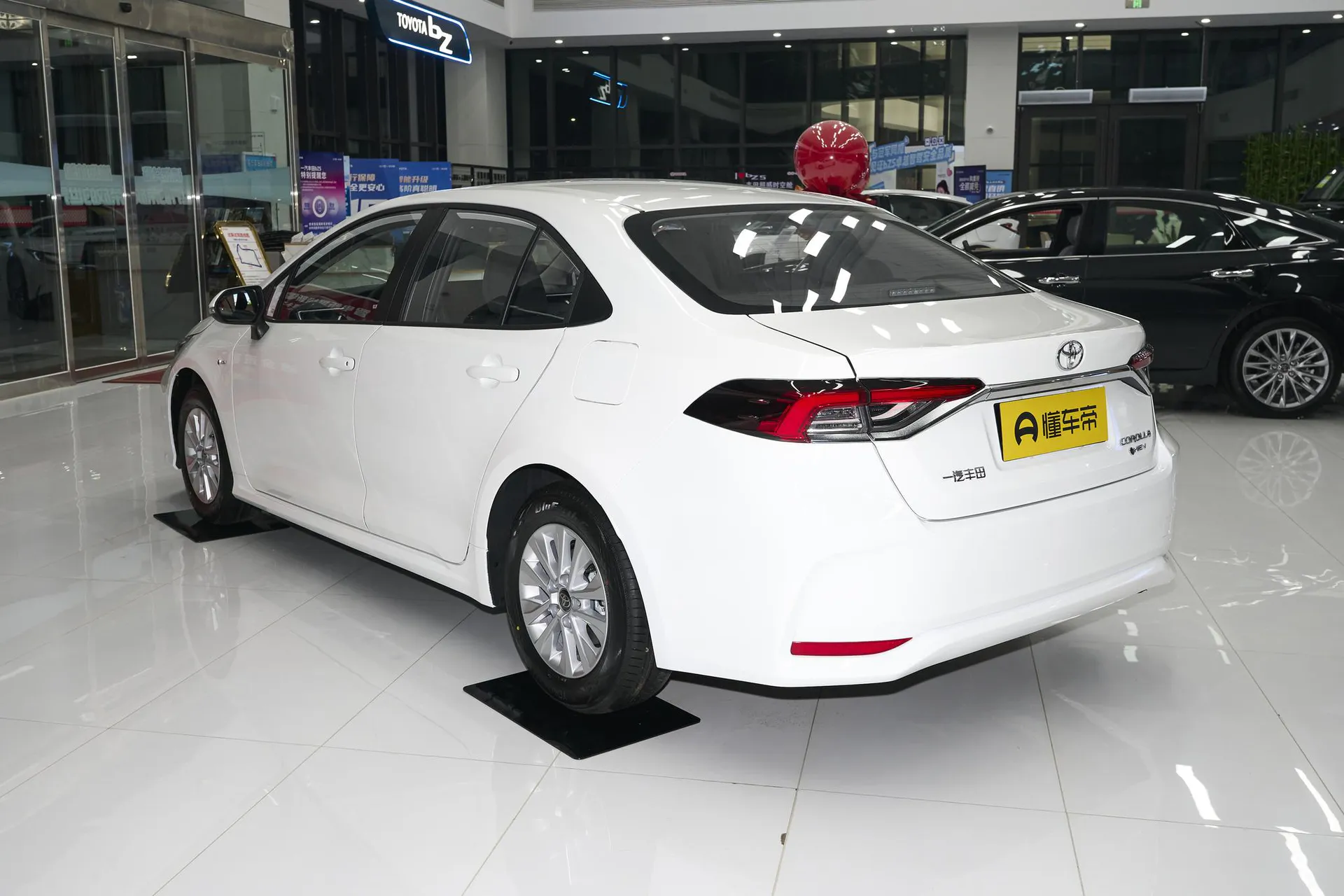  Corolla Hybrid 1.8L E-CVT Pioneer