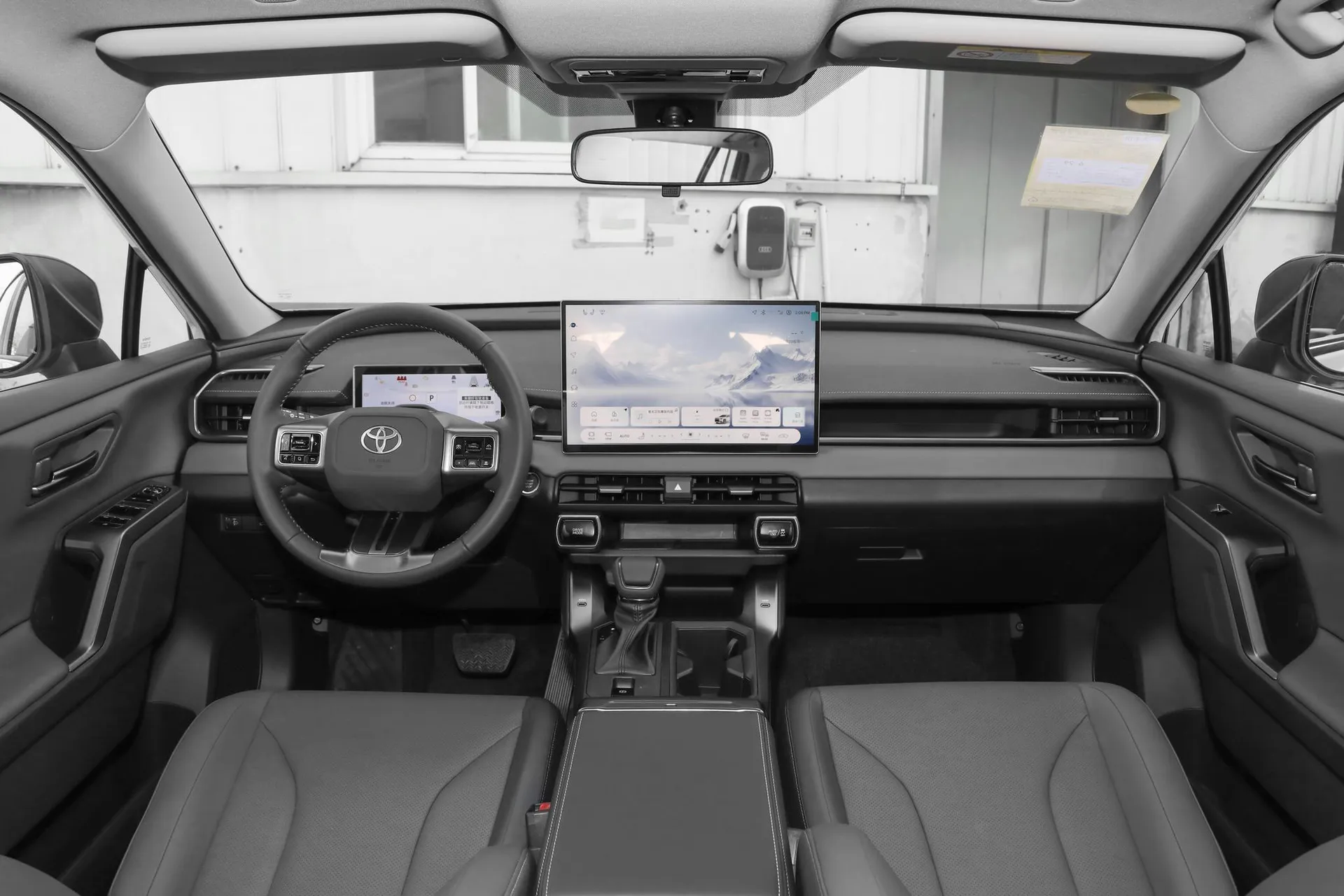  RAV4 2.0L FWD Luxury