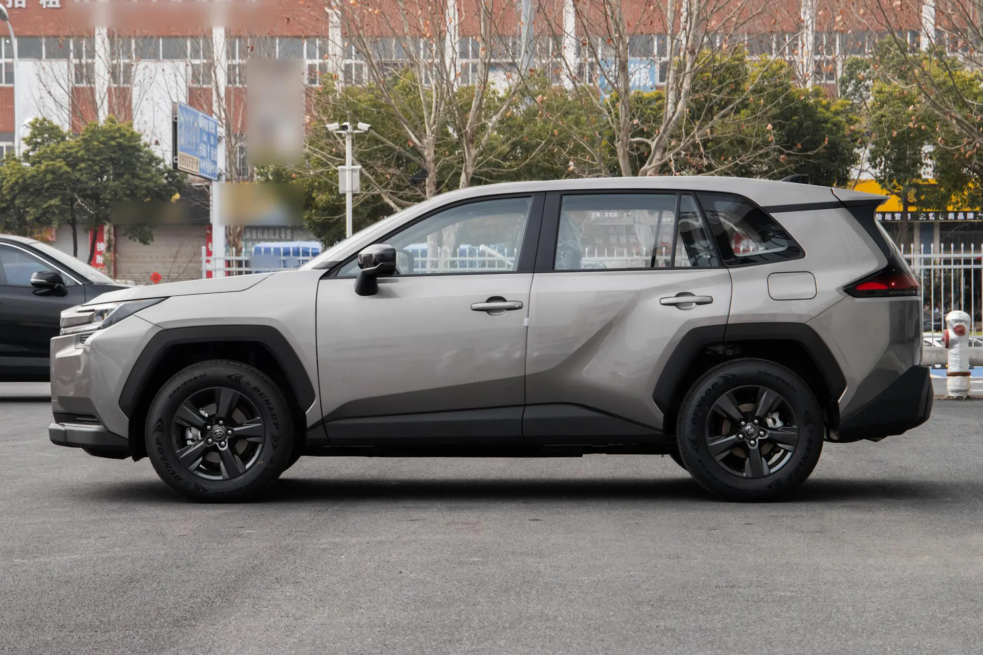  RAV4 Dual Engine 2.0L FWD Elite