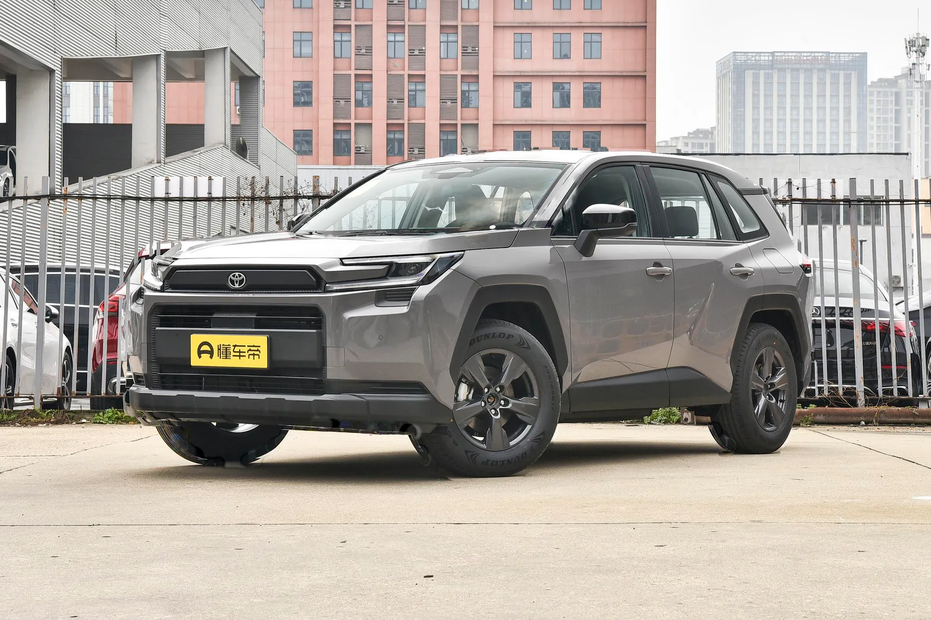 RAV4 Dual Engine 2.0L FWD Elite