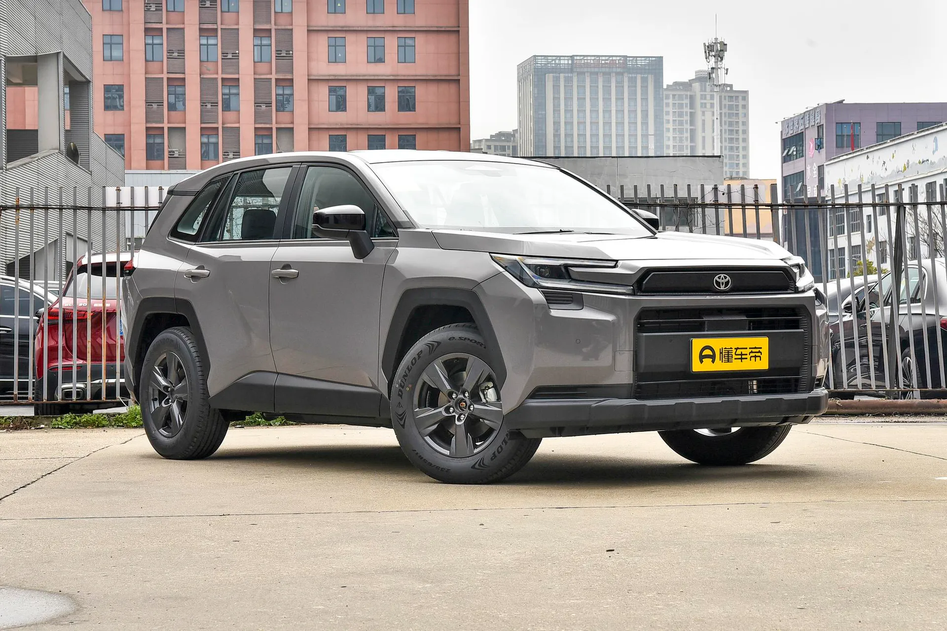  RAV4 Dual Engine 2.0L FWD Elite