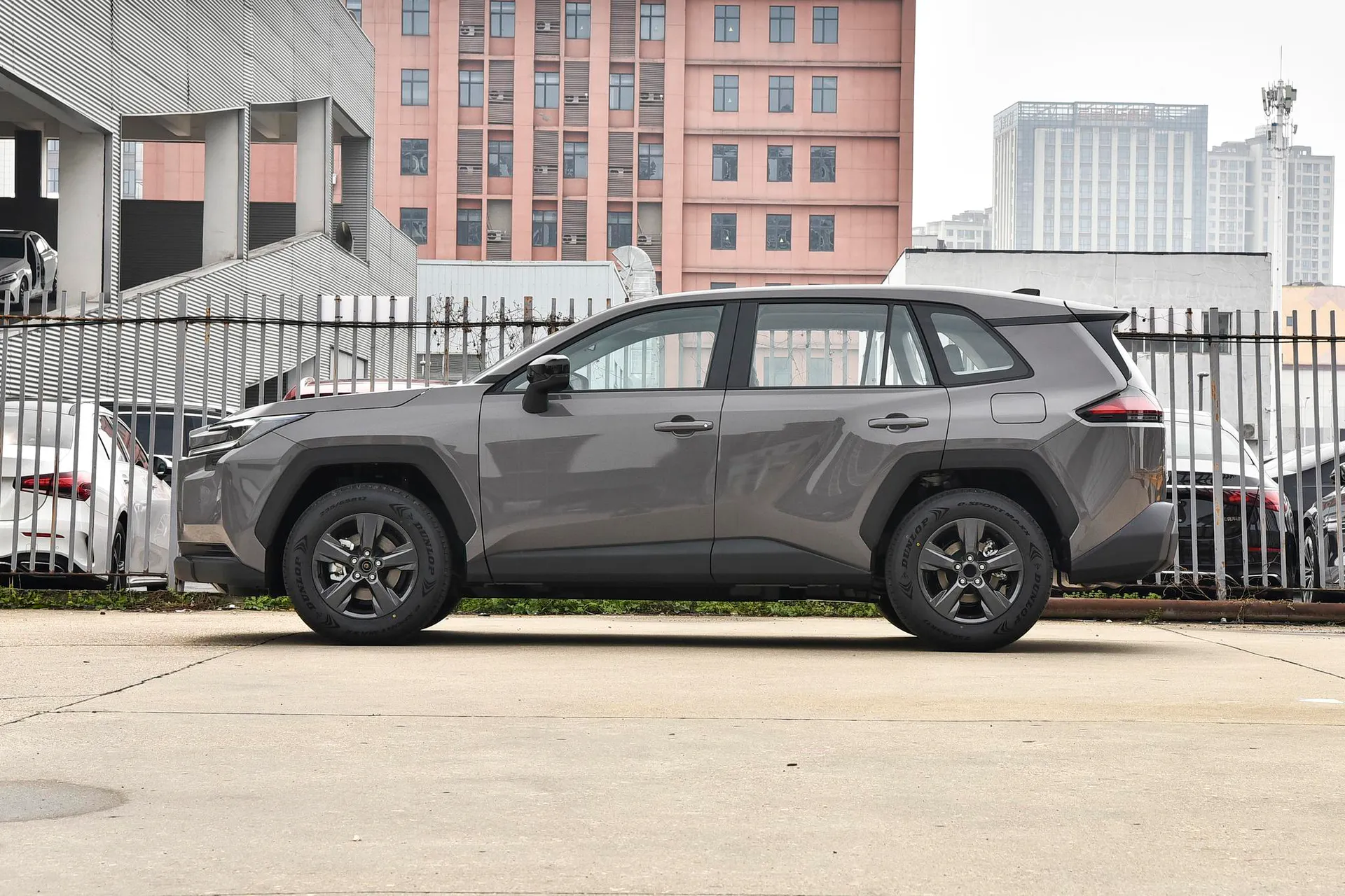  RAV4 Dual Engine 2.0L FWD Elite