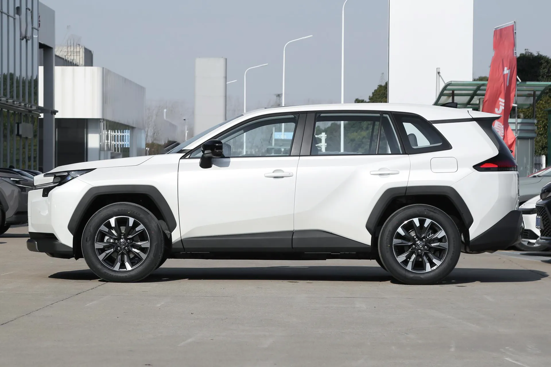  RAV4 Hybrid 2.0L FWD Luxury