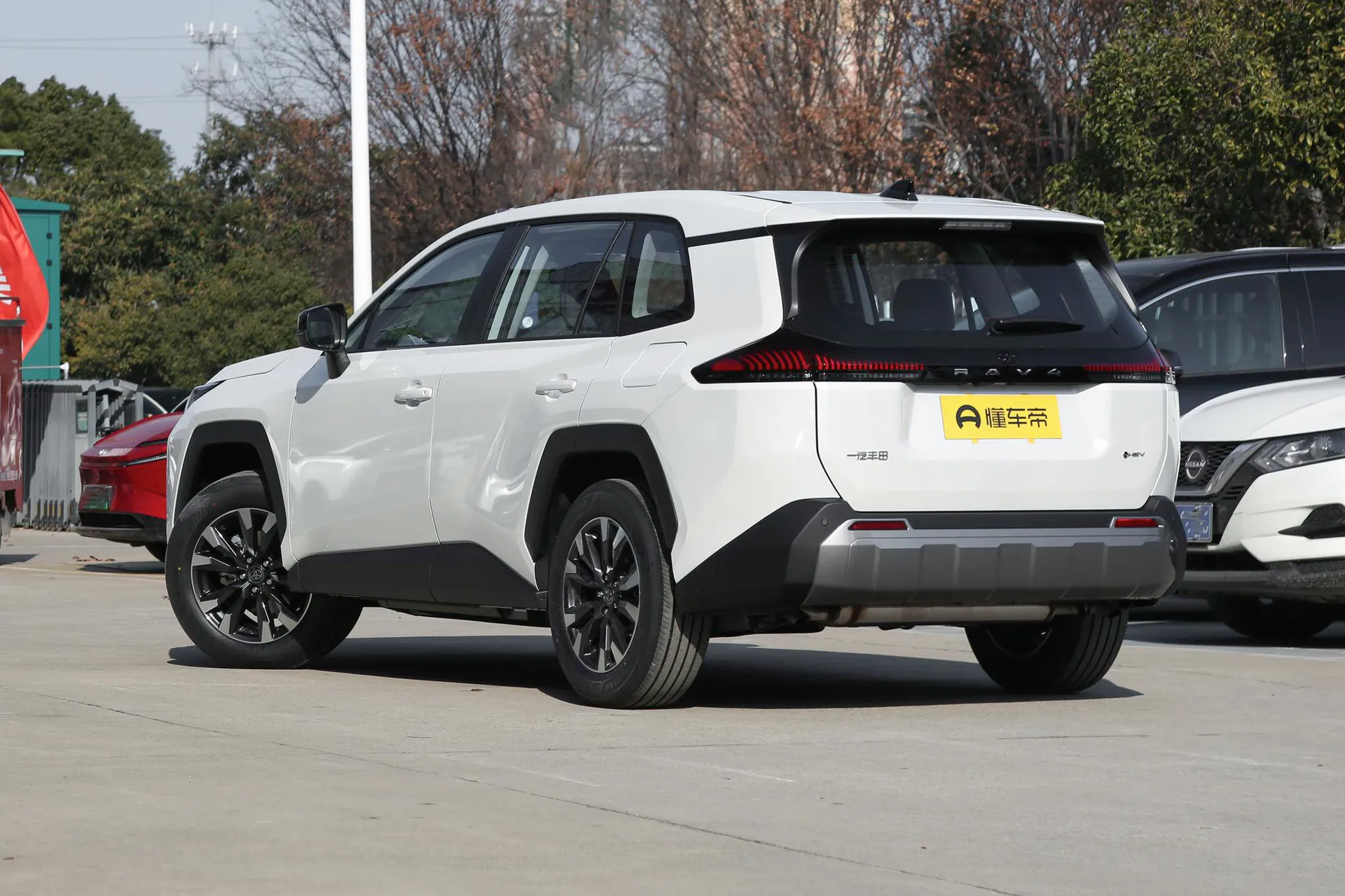  RAV4 Hybrid 2.0L FWD Luxury