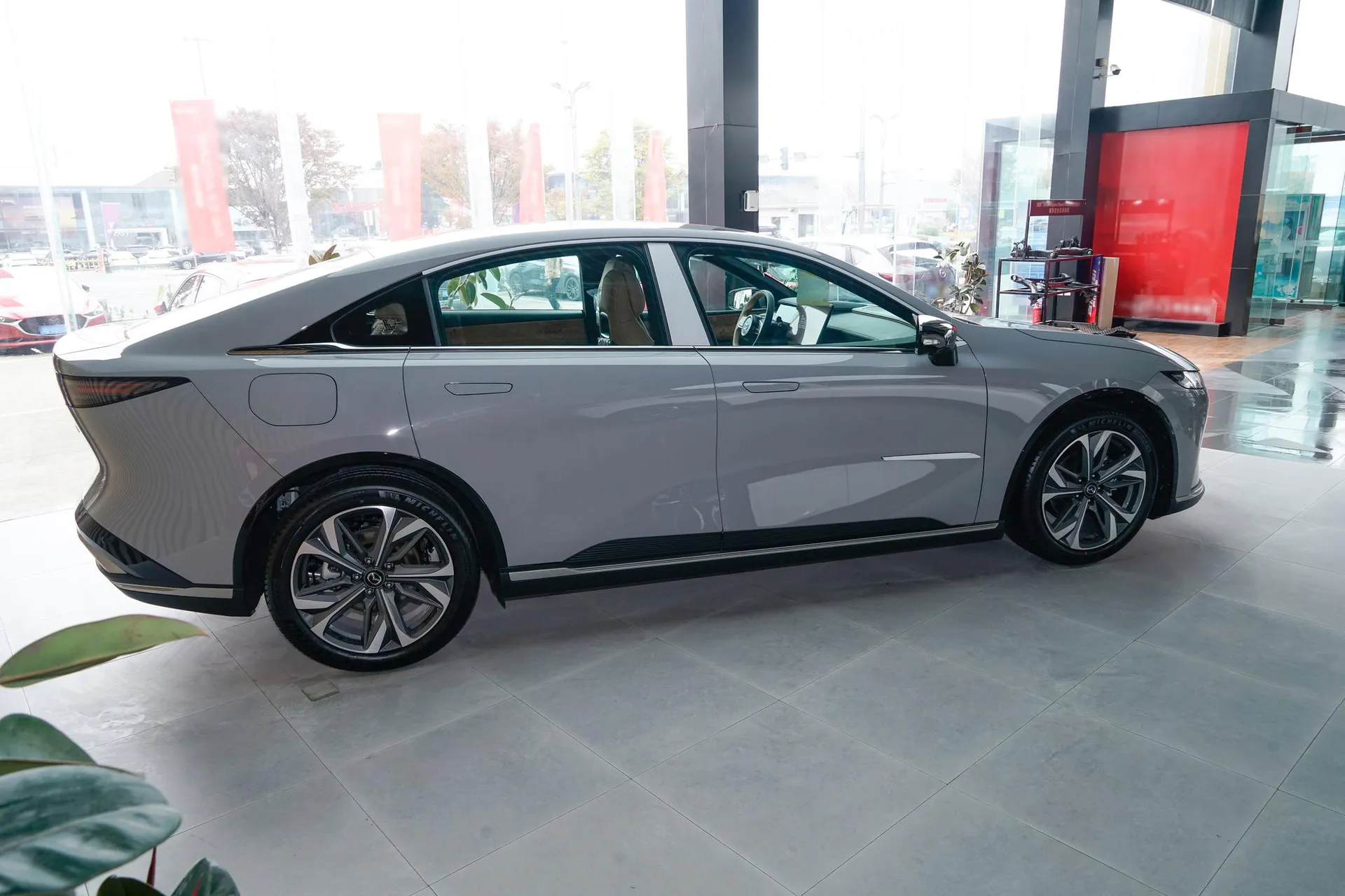  EZ-6 Range Extender 200 Max