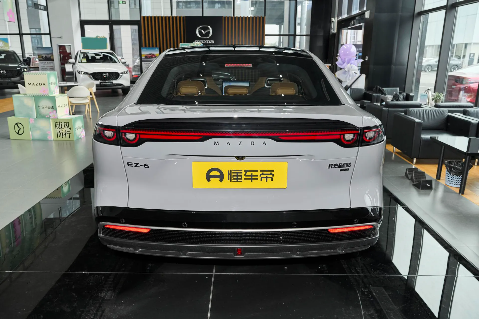  EZ-6 Pure EV 600 Max