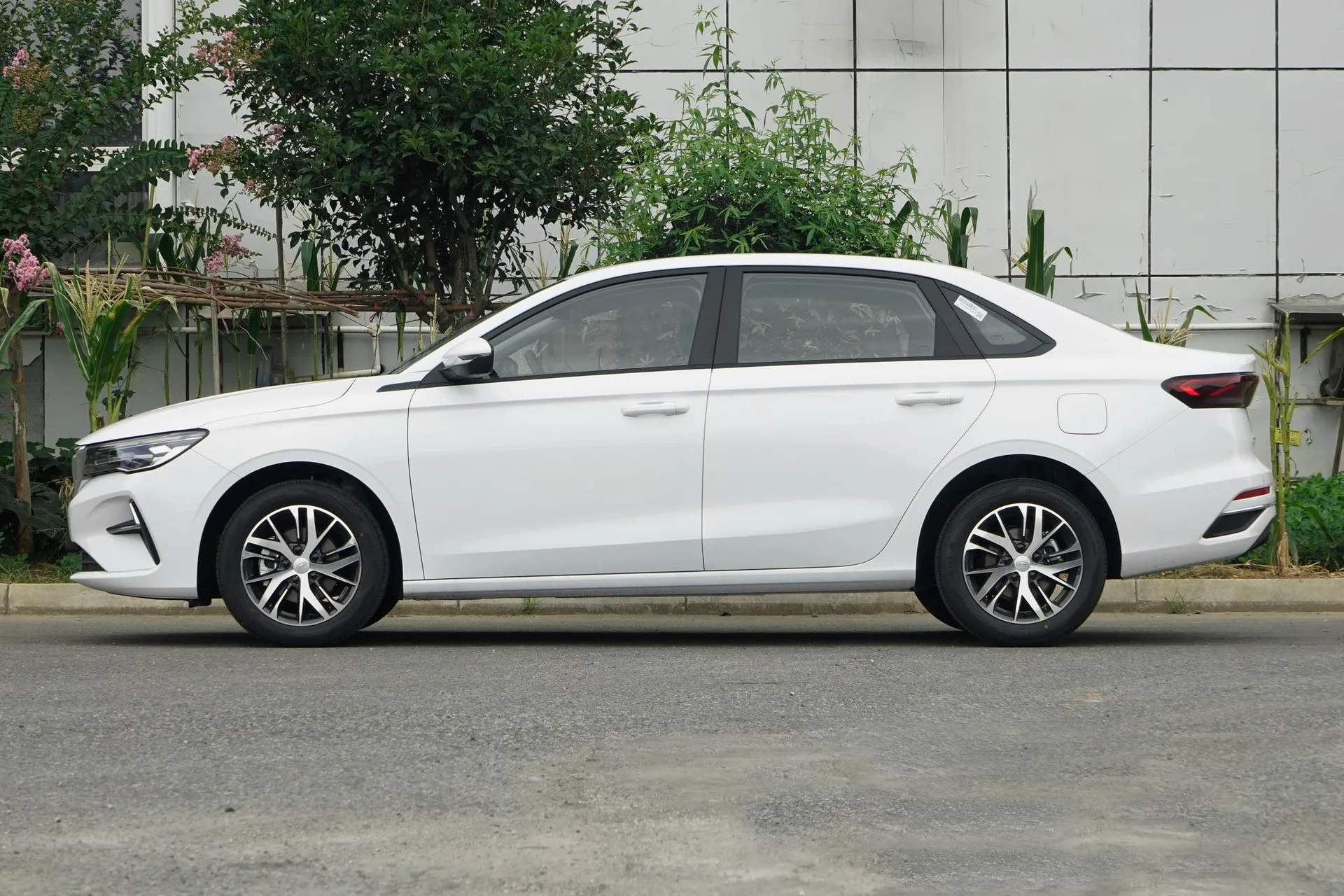  Emgrand Upward 1.5L