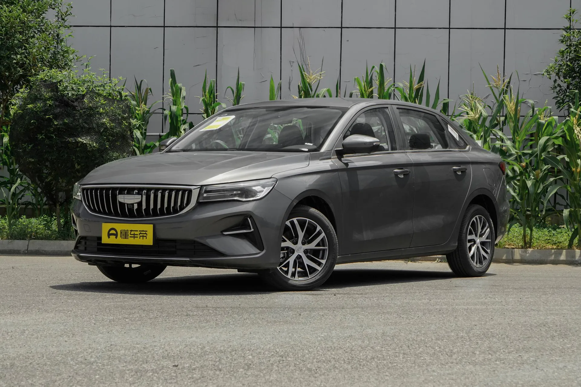  Emgrand Upward 1.5L CVT Luxury