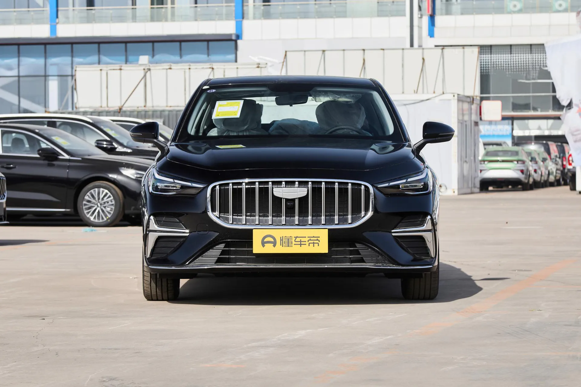 Emgrand 5th Generation 1.5L CVT Luxury