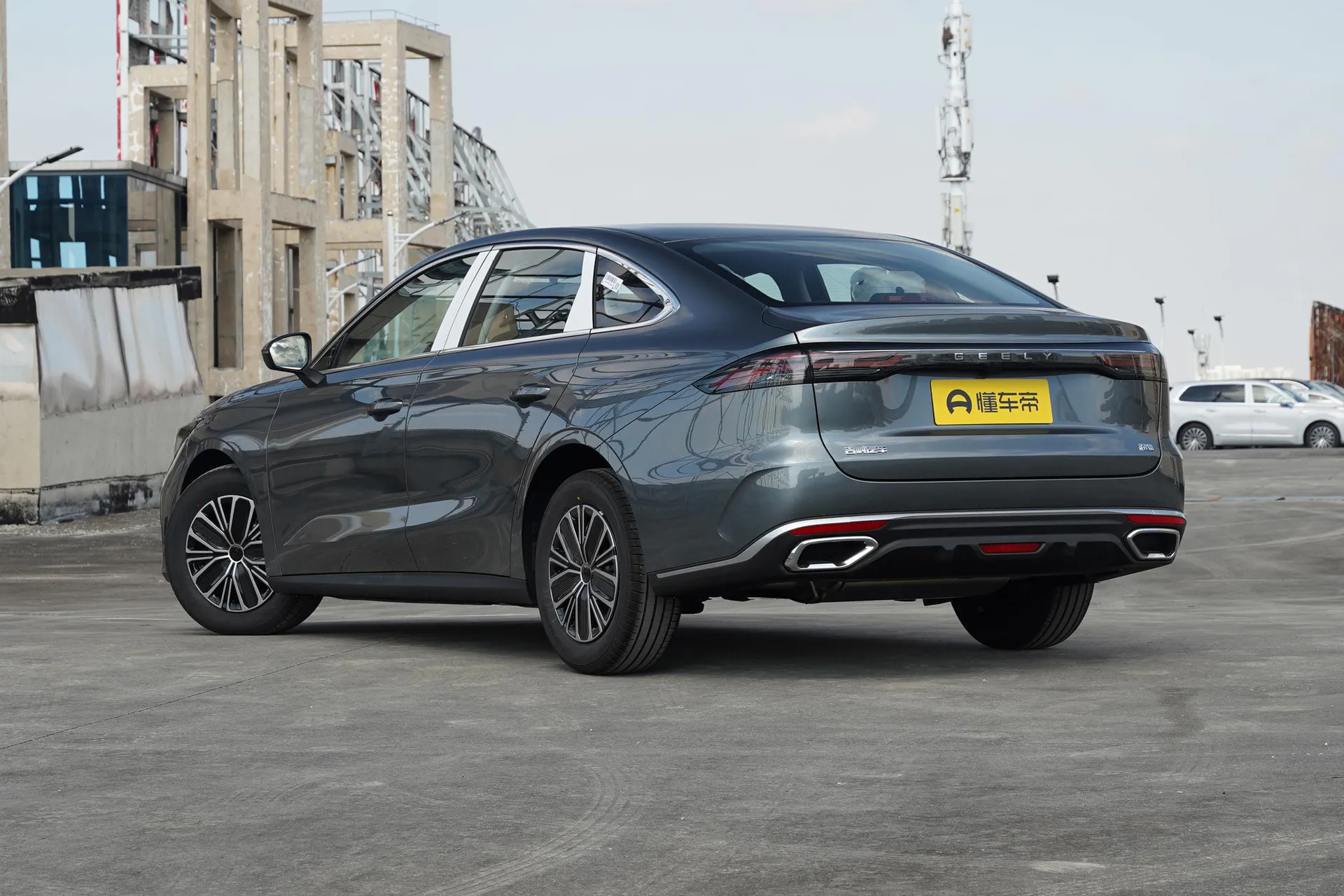  Emgrand 5th Generation 1.5L CVT Luxury