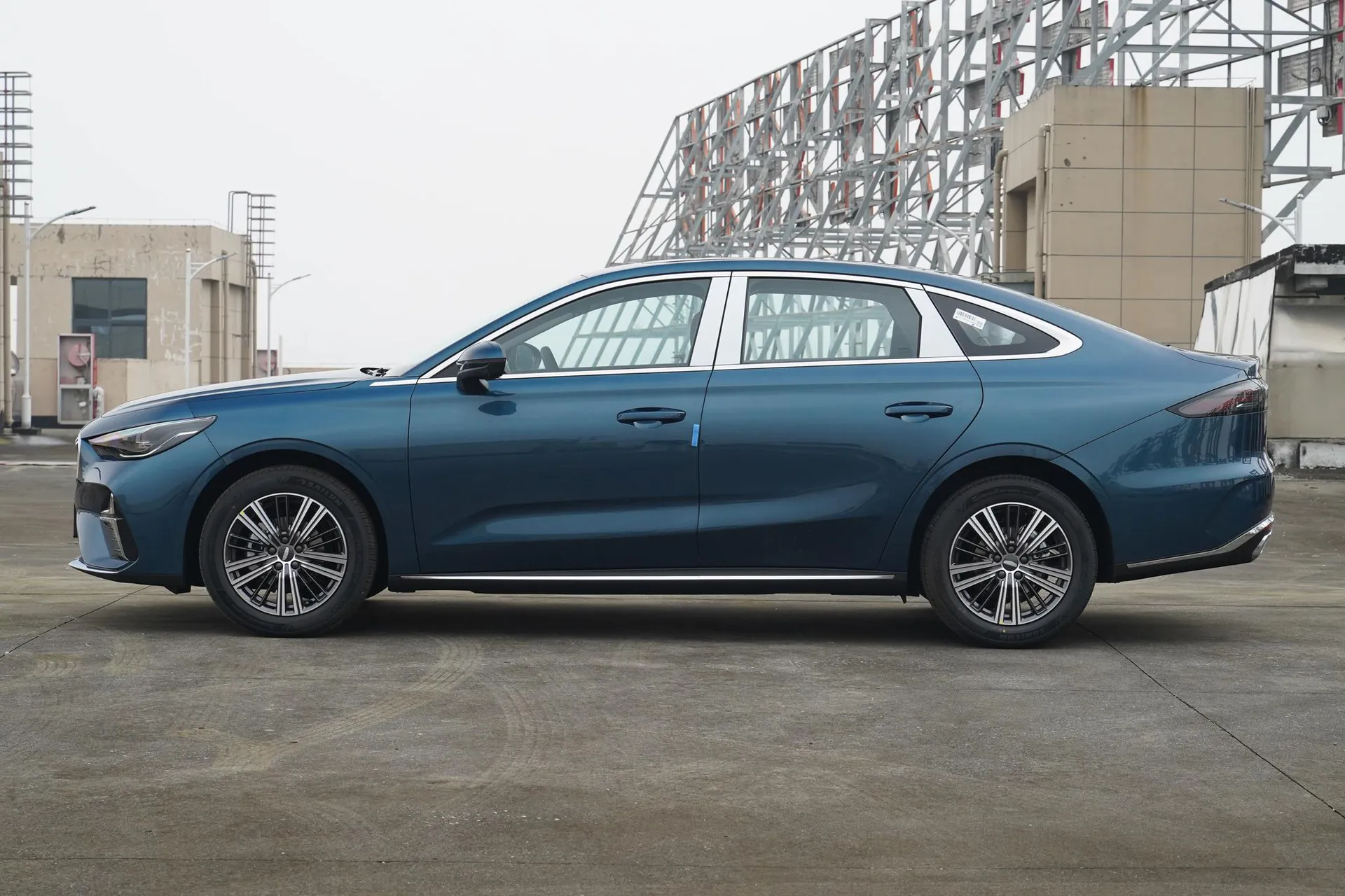  Emgrand 5th Generation 1.5L CVT Premium