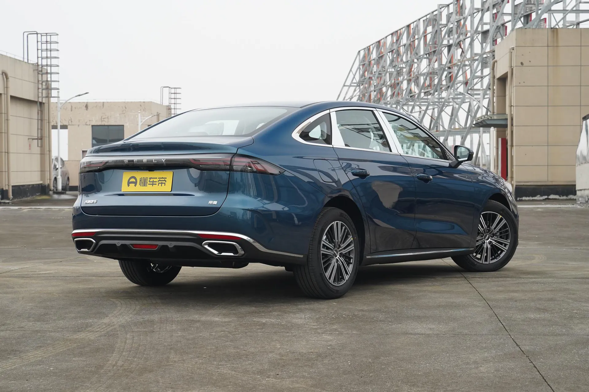  Emgrand 5th Generation 1.5L CVT Premium