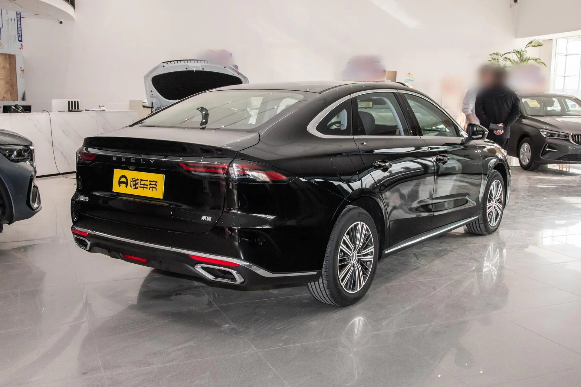  Emgrand 5th Generation 1.5L CVT Premium