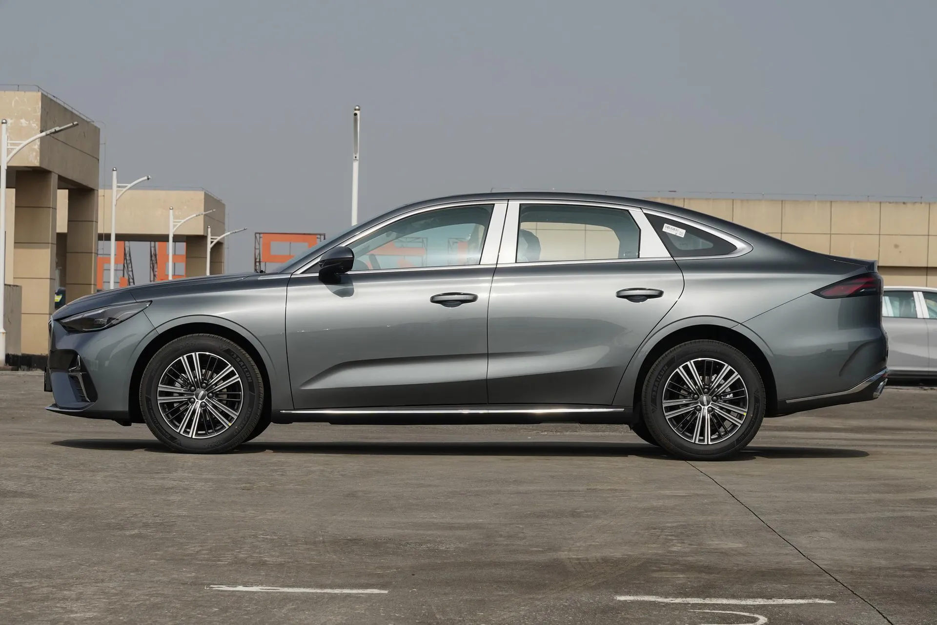  Emgrand 5th Generation 1.5L CVT Premium
