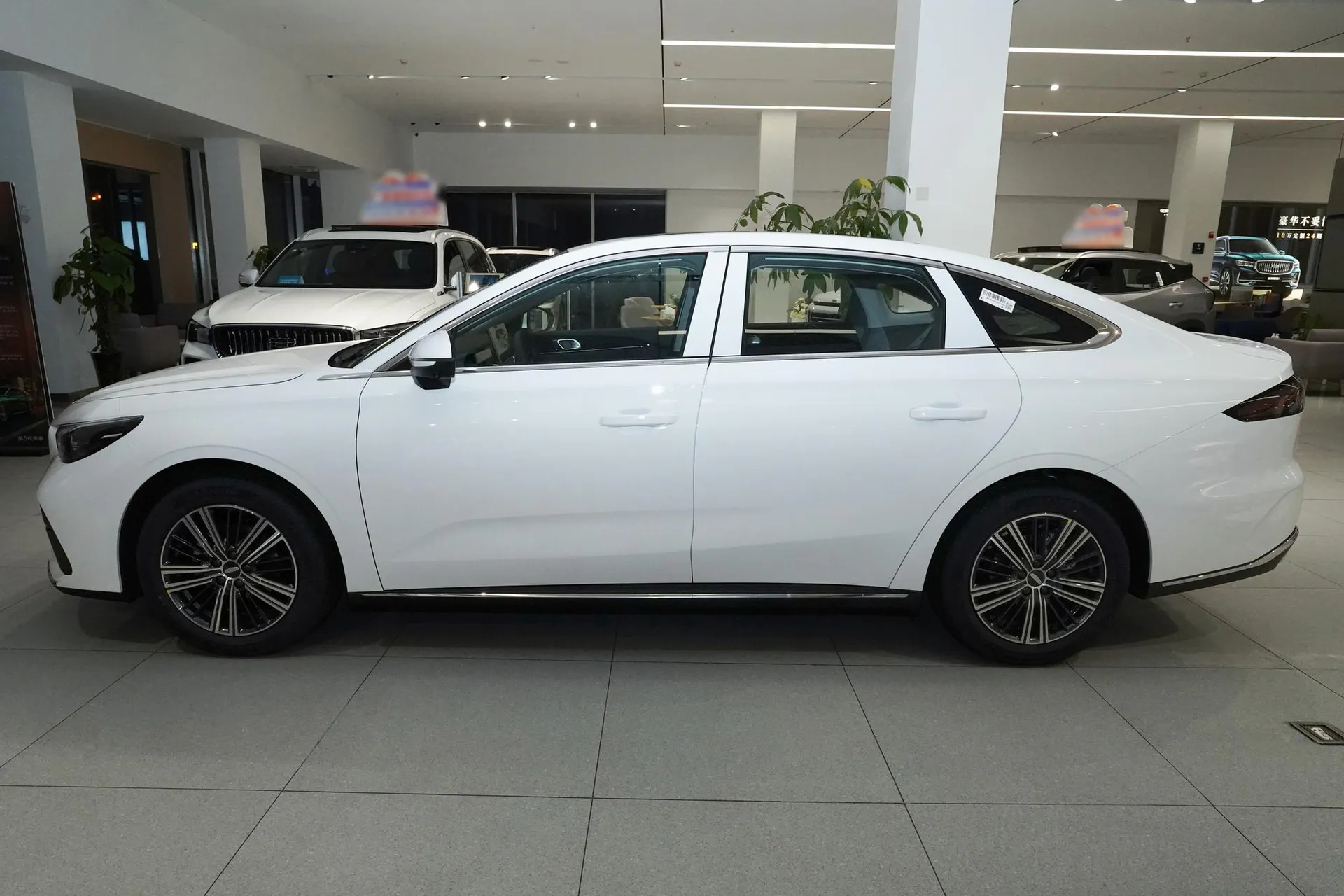  Emgrand 5th Generation 1.5L CVT Premium
