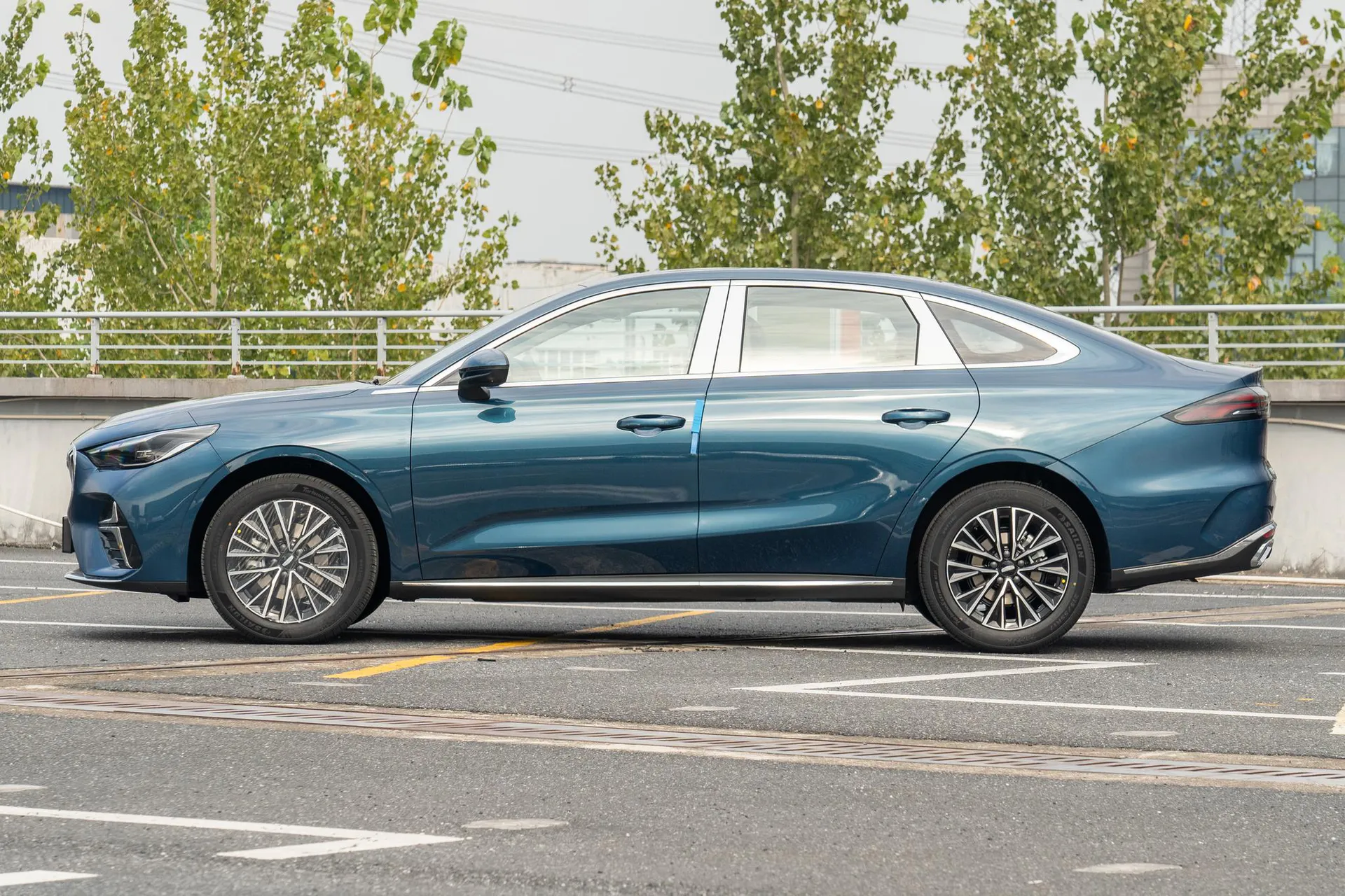  Emgrand 5th Generation 1.5T DCT Premium