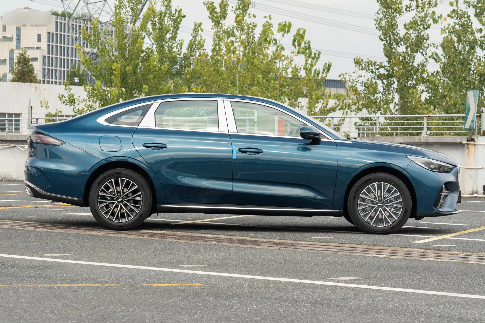  Emgrand 5th Generation 1.5T DCT Premium