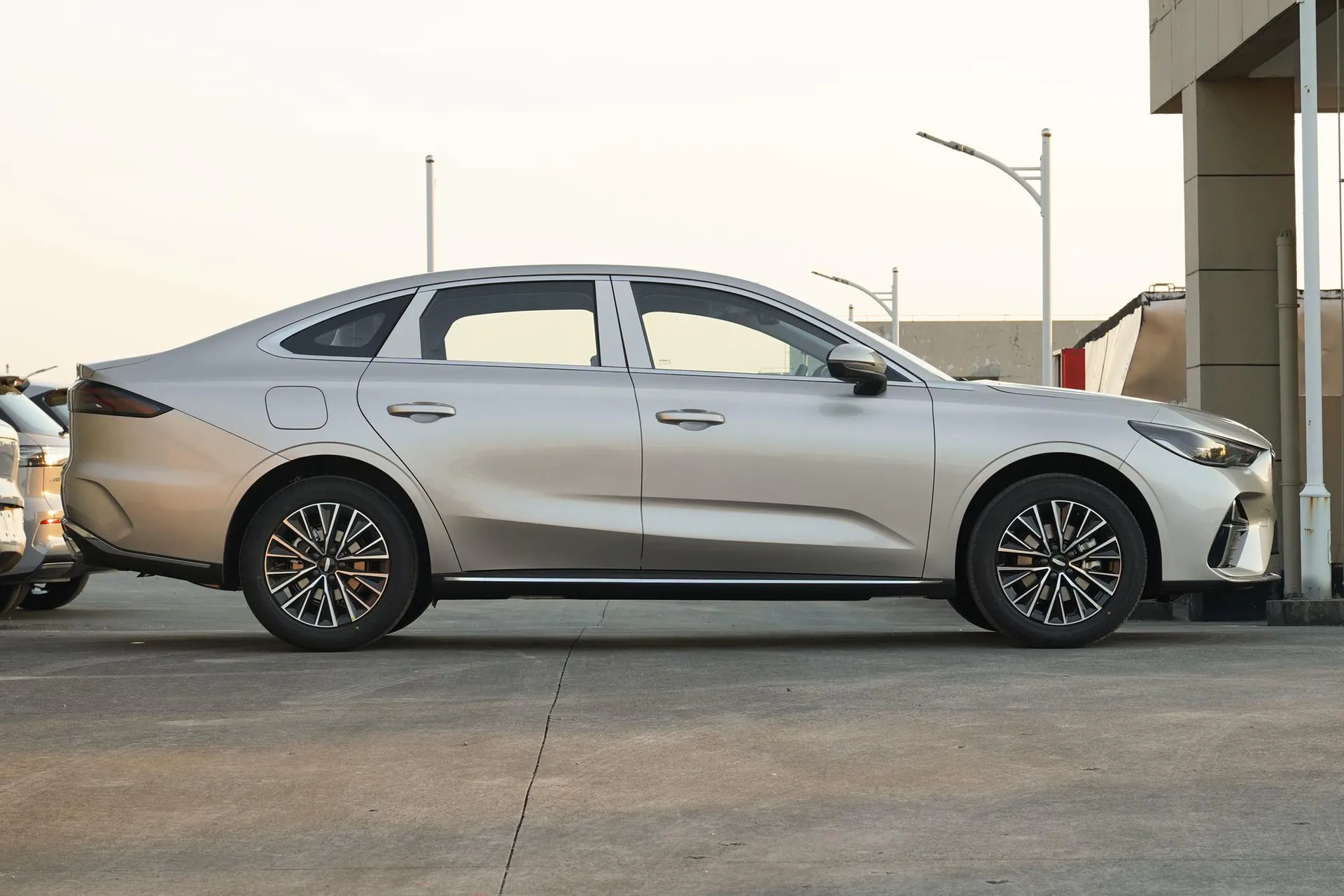  Emgrand 5th Generation 1.5T DCT Premium