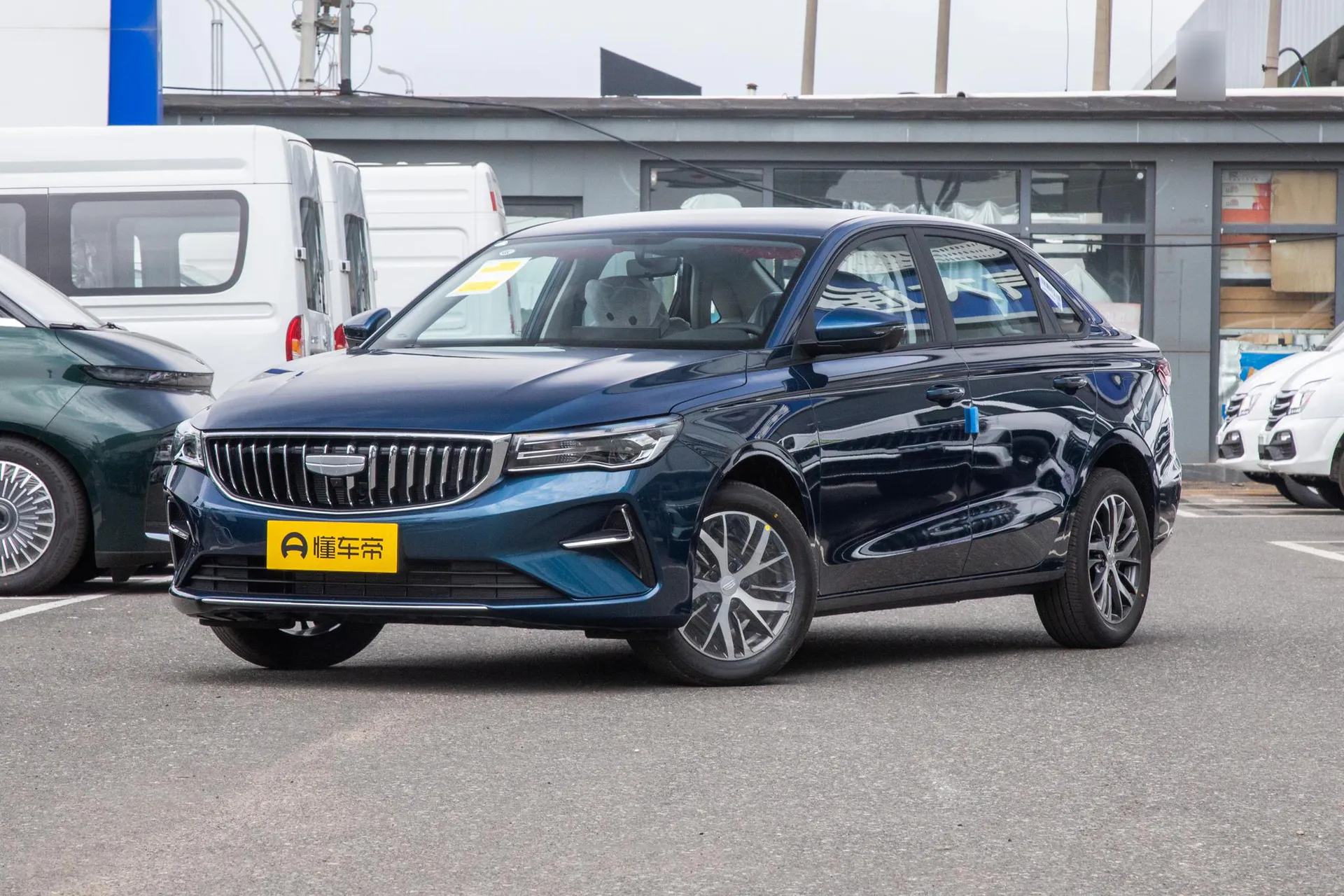  Emgrand 4 Million Commemorative 1.5L CVT Transcend
