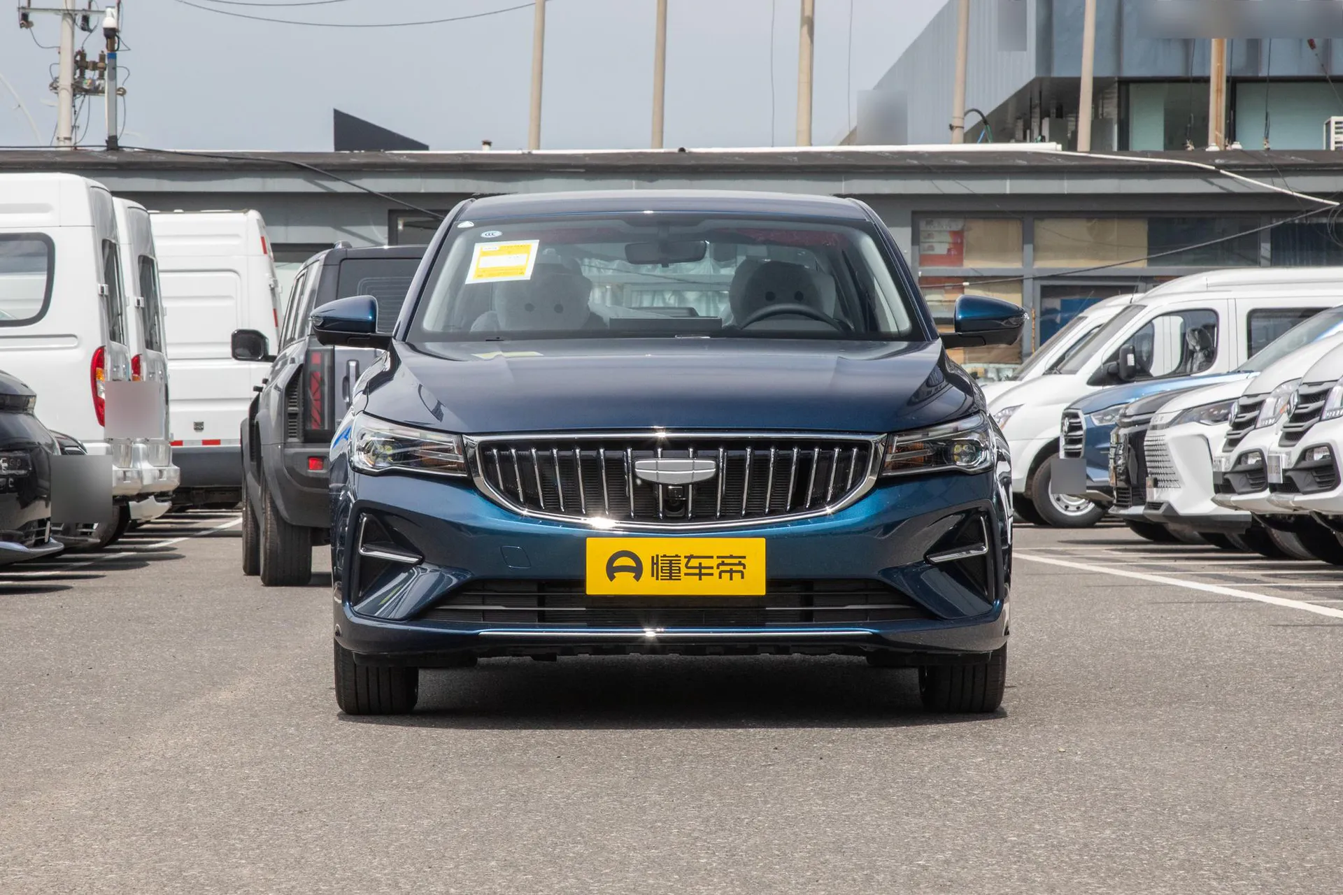  Emgrand 4 Million Commemorative 1.5L CVT Transcend