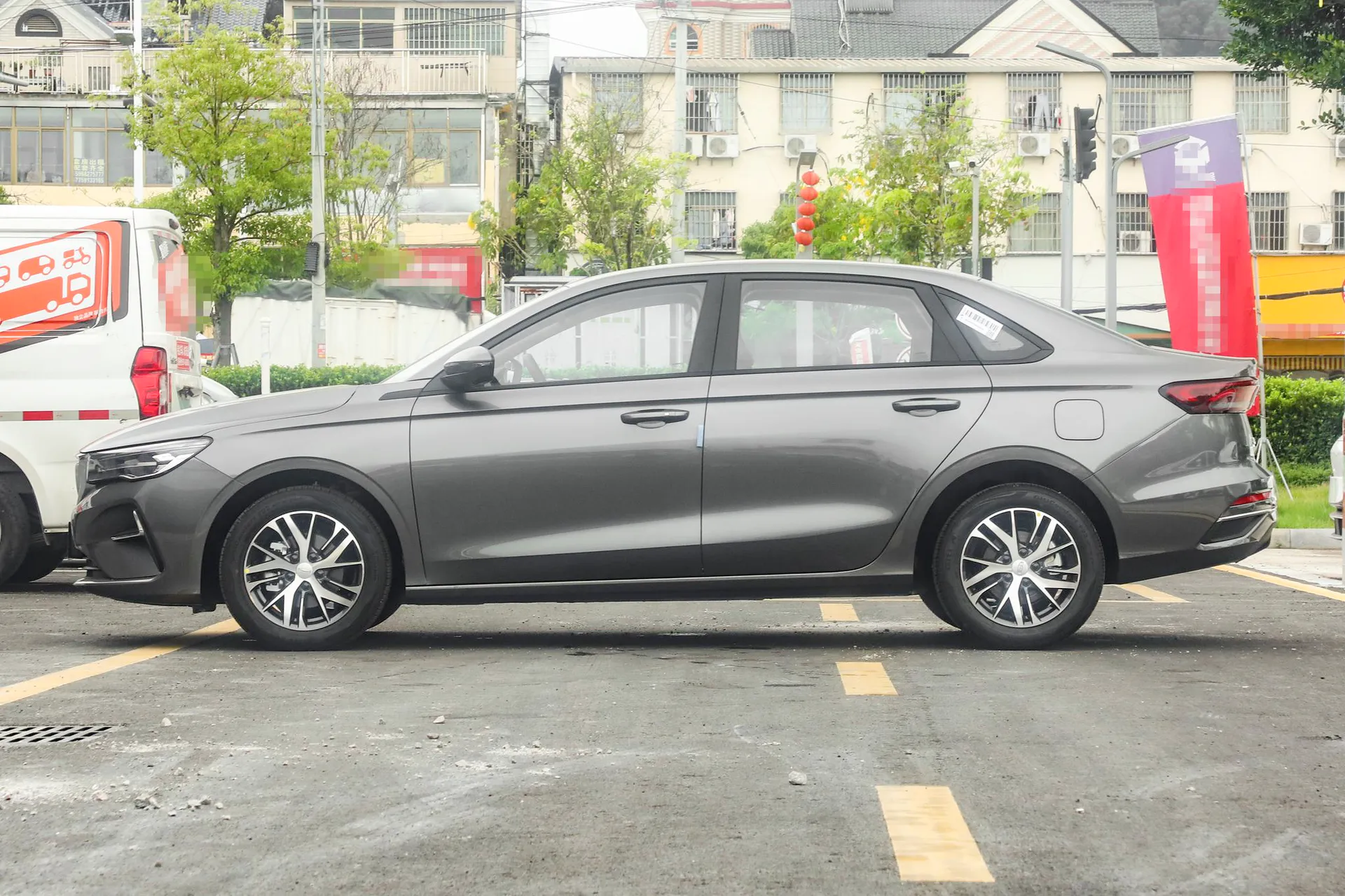  Emgrand 4 Million Commemorative 1.5L CVT Transcend