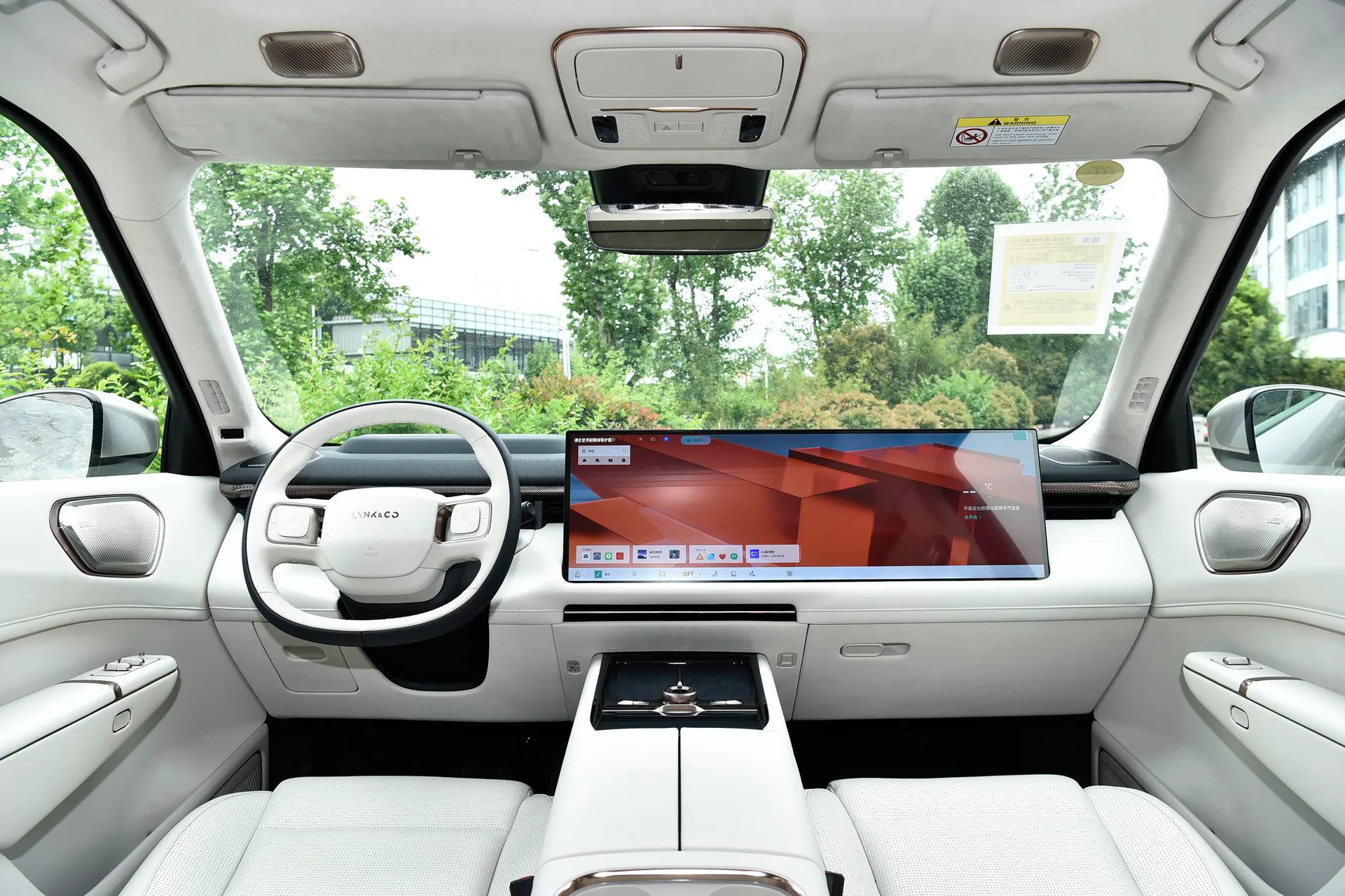  900 1.5T Ultra 6-Seater