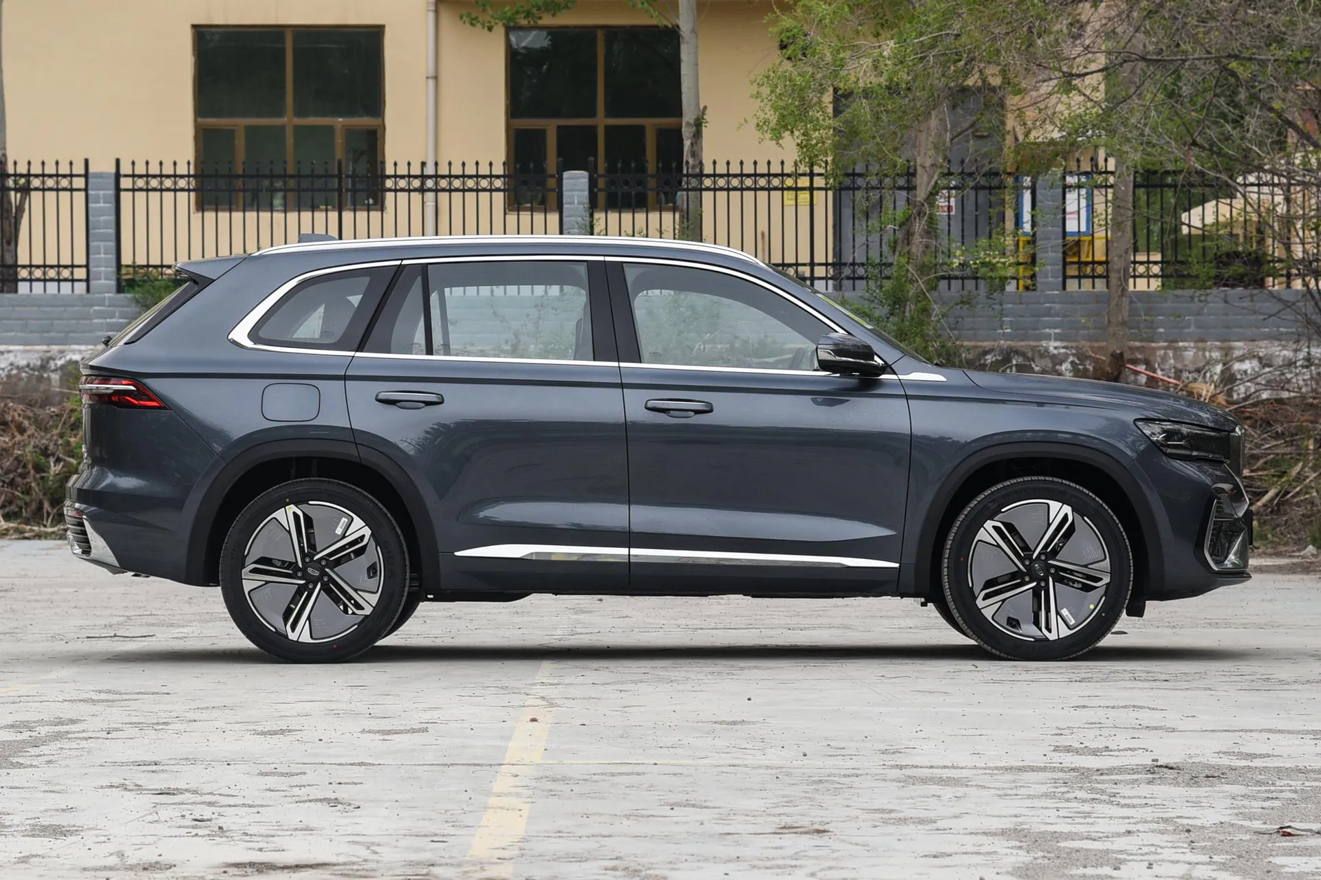 Xingyue L i-HEV Smart Hybrid 1.5T Xinghan