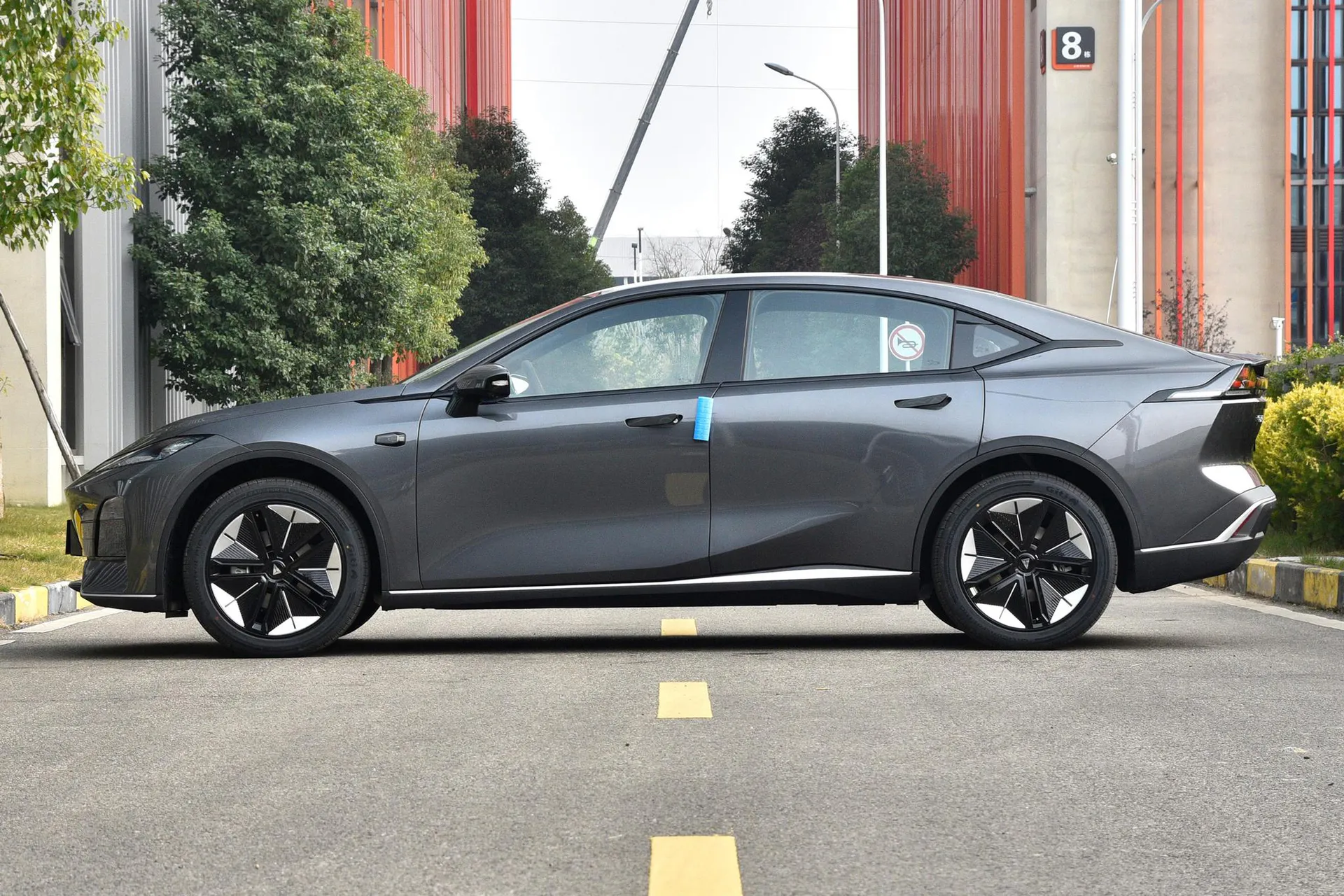  SL03 530 Pure EV Sport