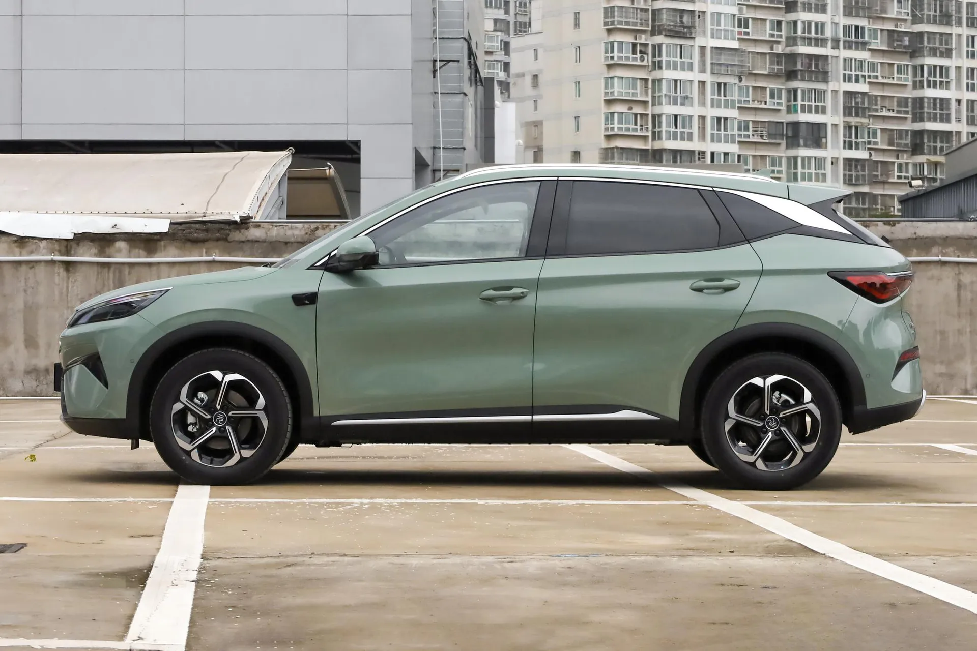  Yuan Plus Smart Driving 430 KM Beyond
