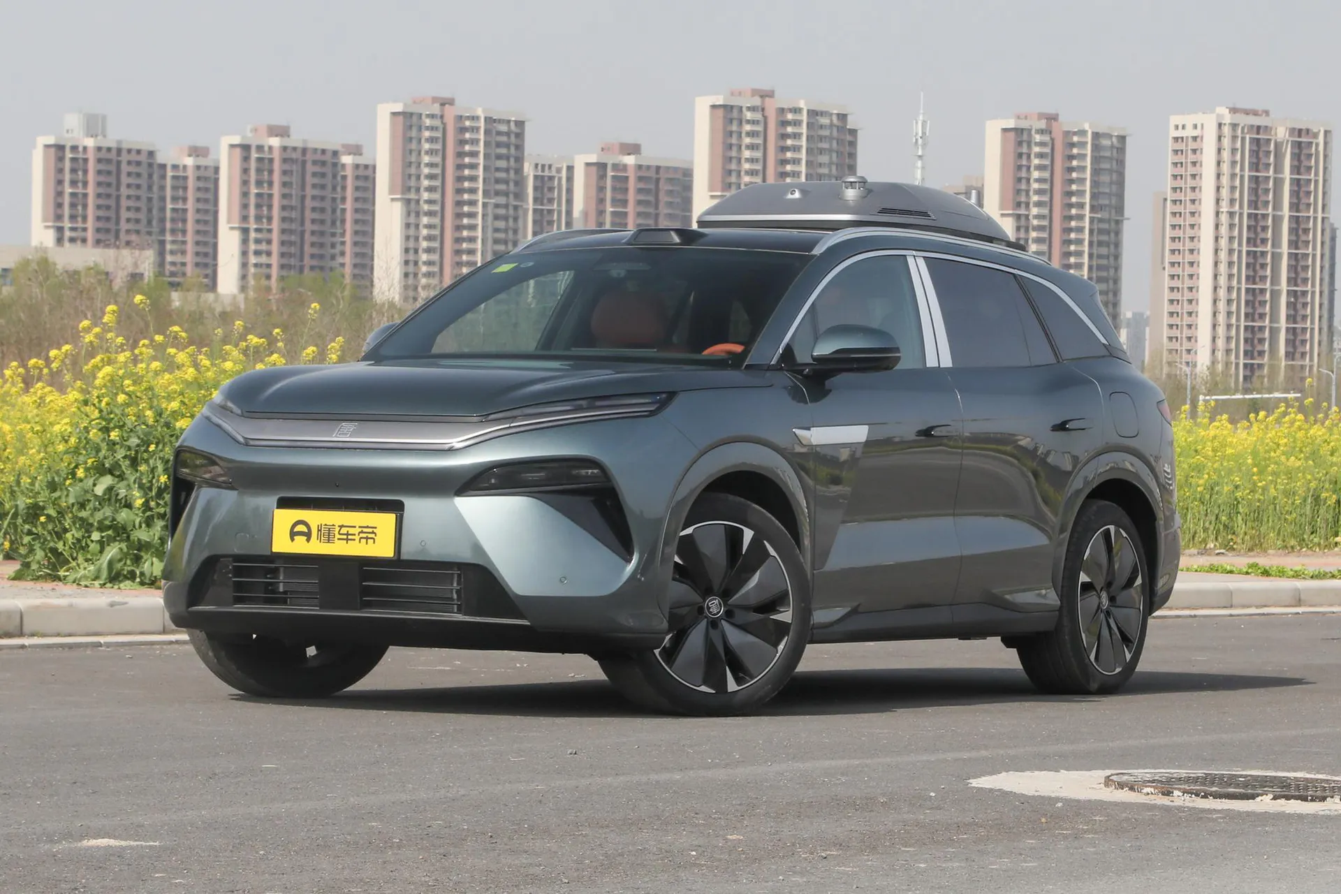  Tang L DM-p 175 KM AWD Drone Player