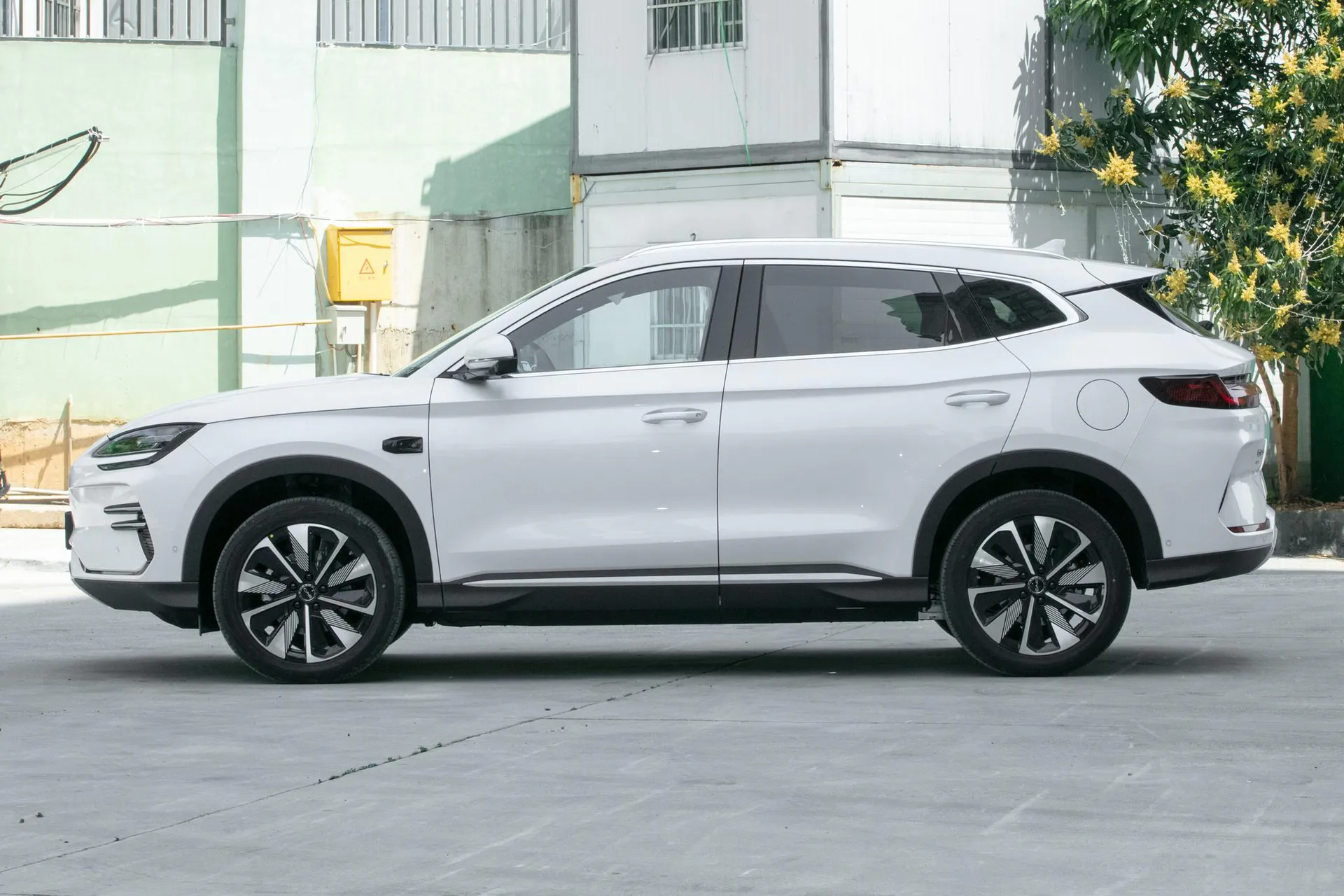  Song Plus EV Smart Driving 605 KM Flagship