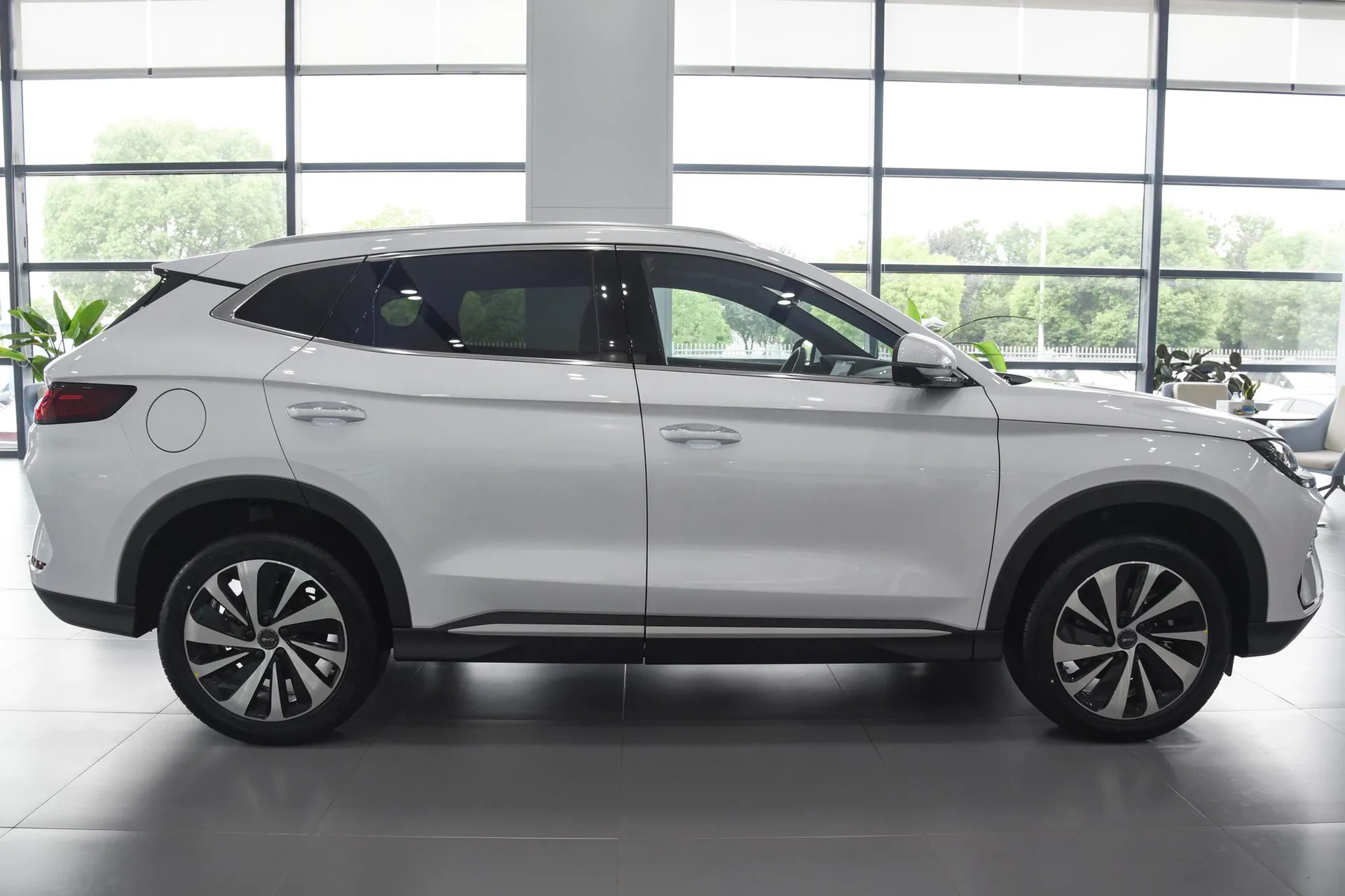  Song Plus EV Glory 520 KM Flagship