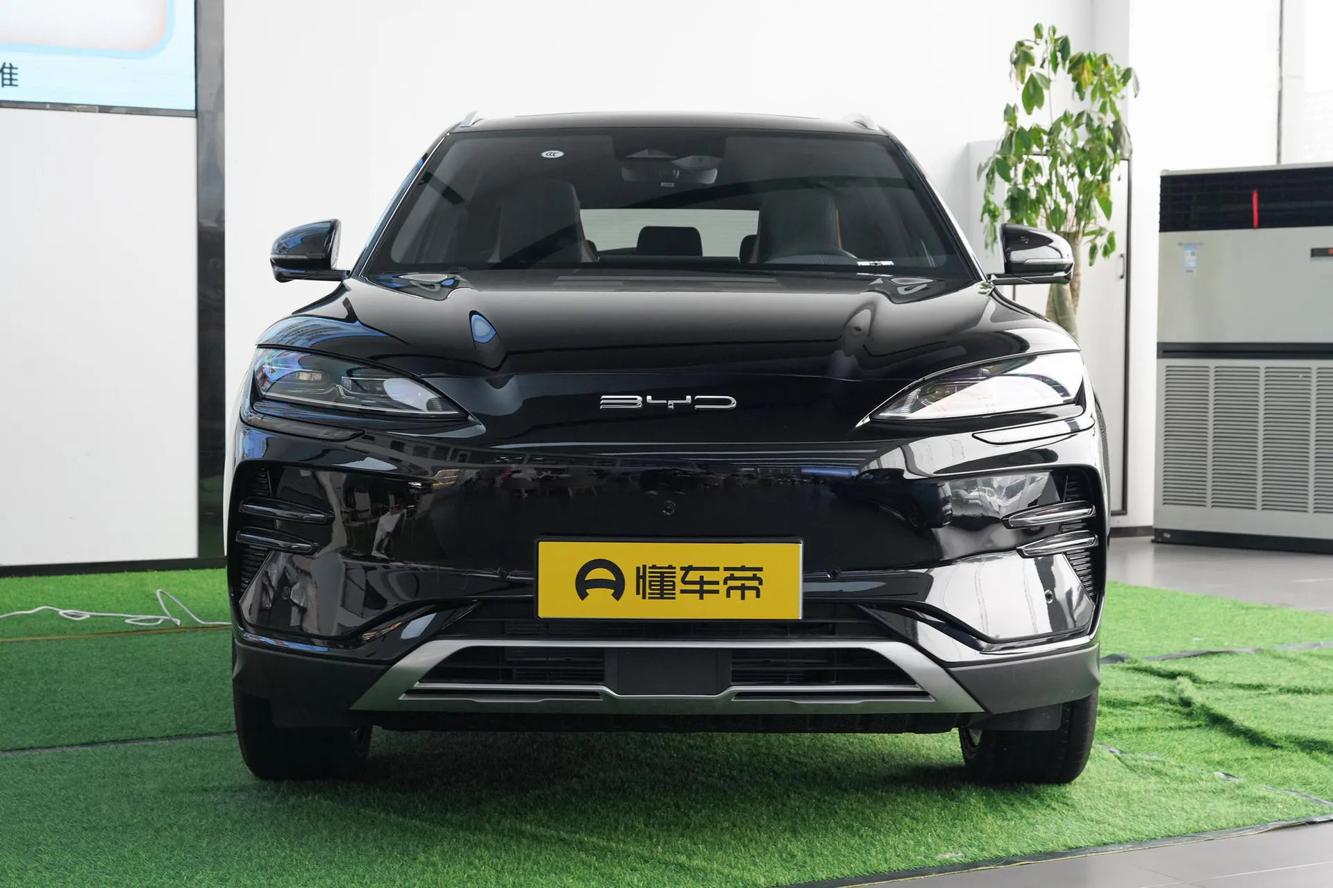  Song Plus EV Glory 605 KM Flagship PLUS